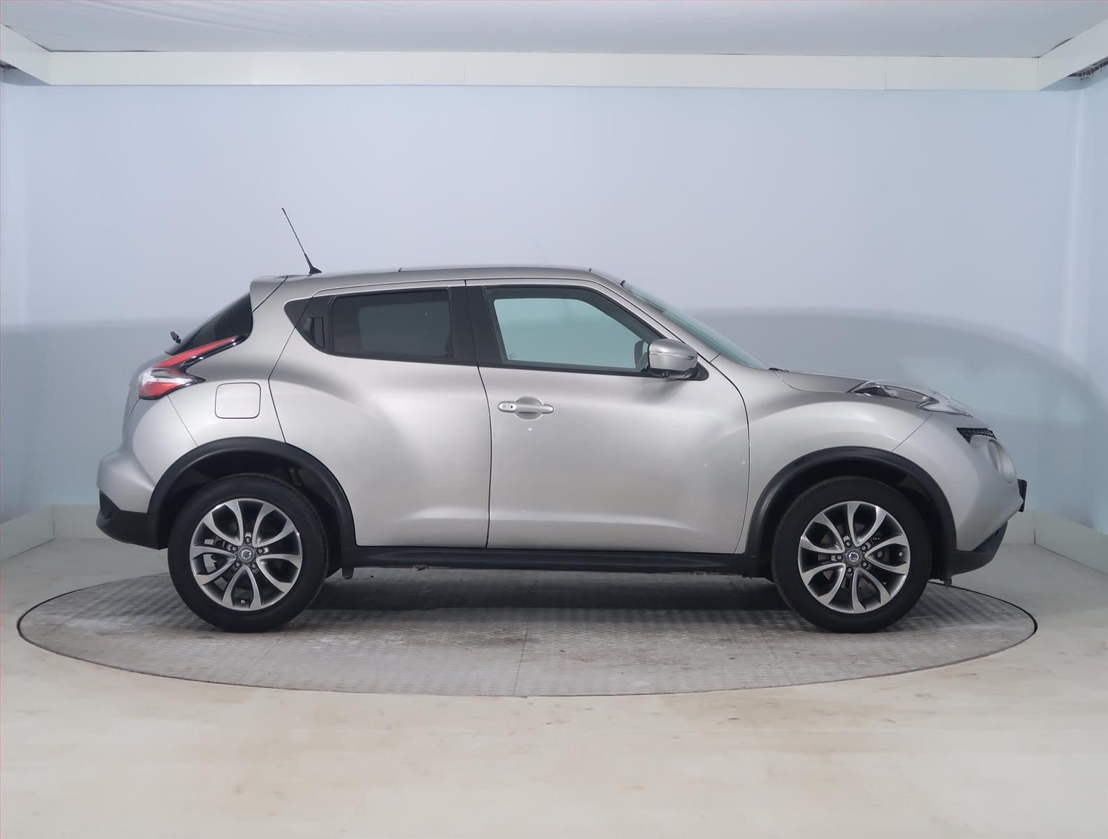 Nissan Juke, 1.2 DIG-T, Serv.kniha - fotka 6