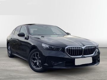 520 d Lim.*360° kamera*Navi*