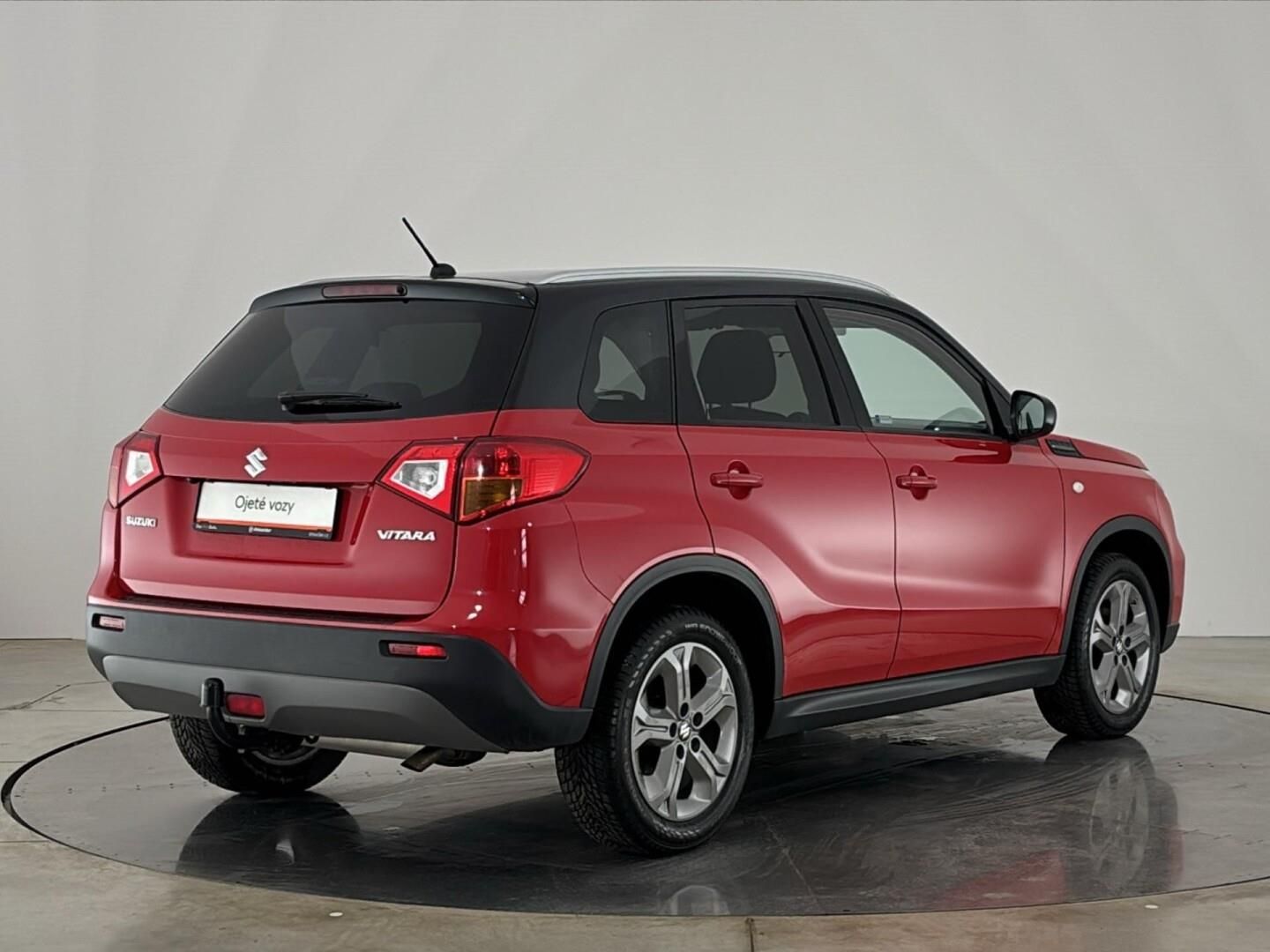 Suzuki Vitara, 1.6 VVTi / 88 kW - fotka 2