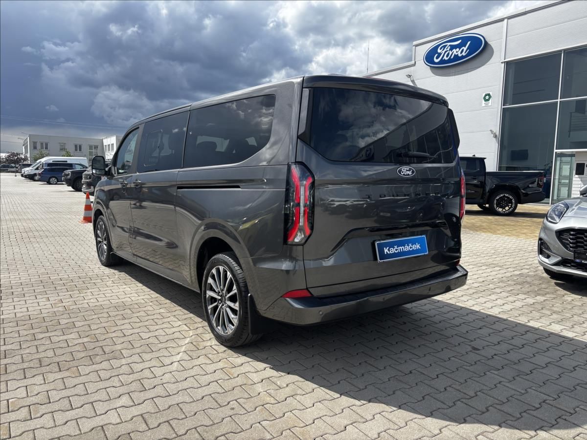Ford Tourneo Custom, 2,0 EcoBlue 125kW Titanium X - fotka 3