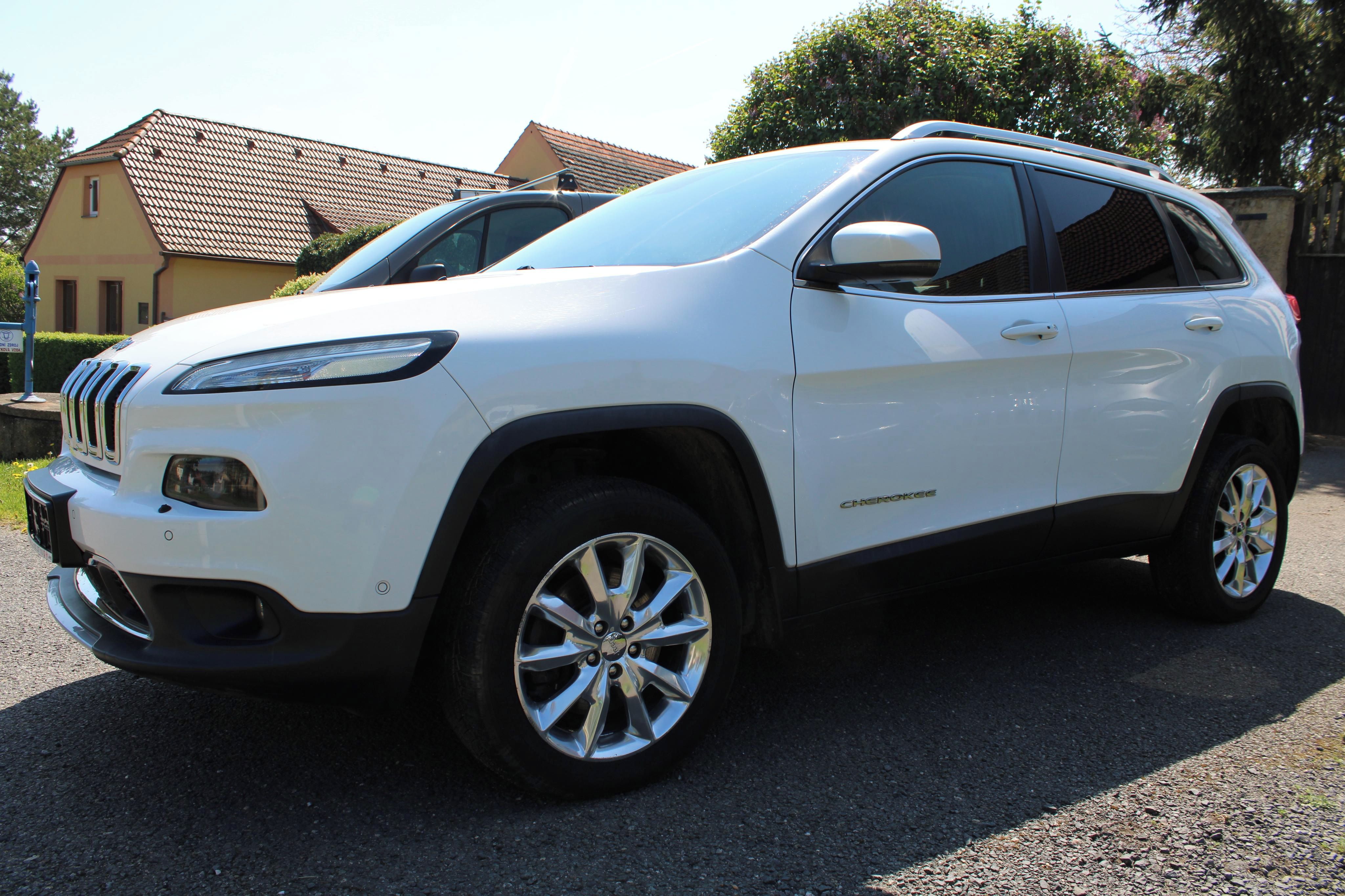 Jeep Cherokee, 2.2 M-Jet Limited 4WD - fotka 2