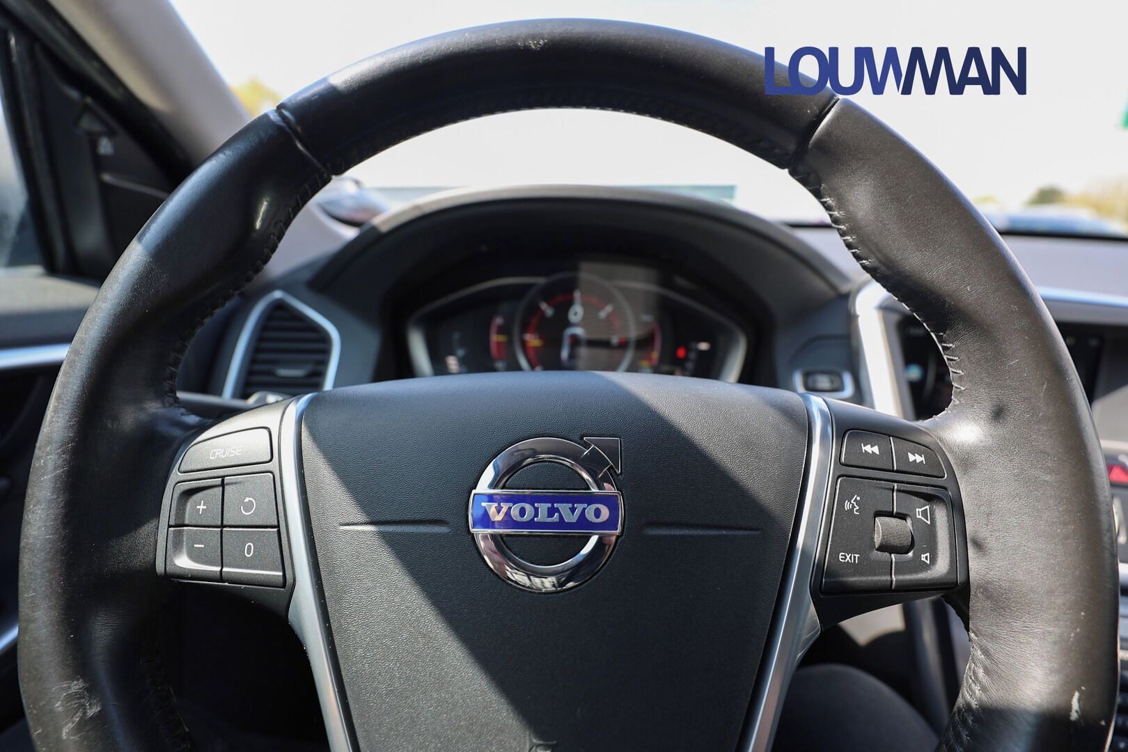 Volvo XC60, 2.0 D4 Ocean Race - fotka 5
