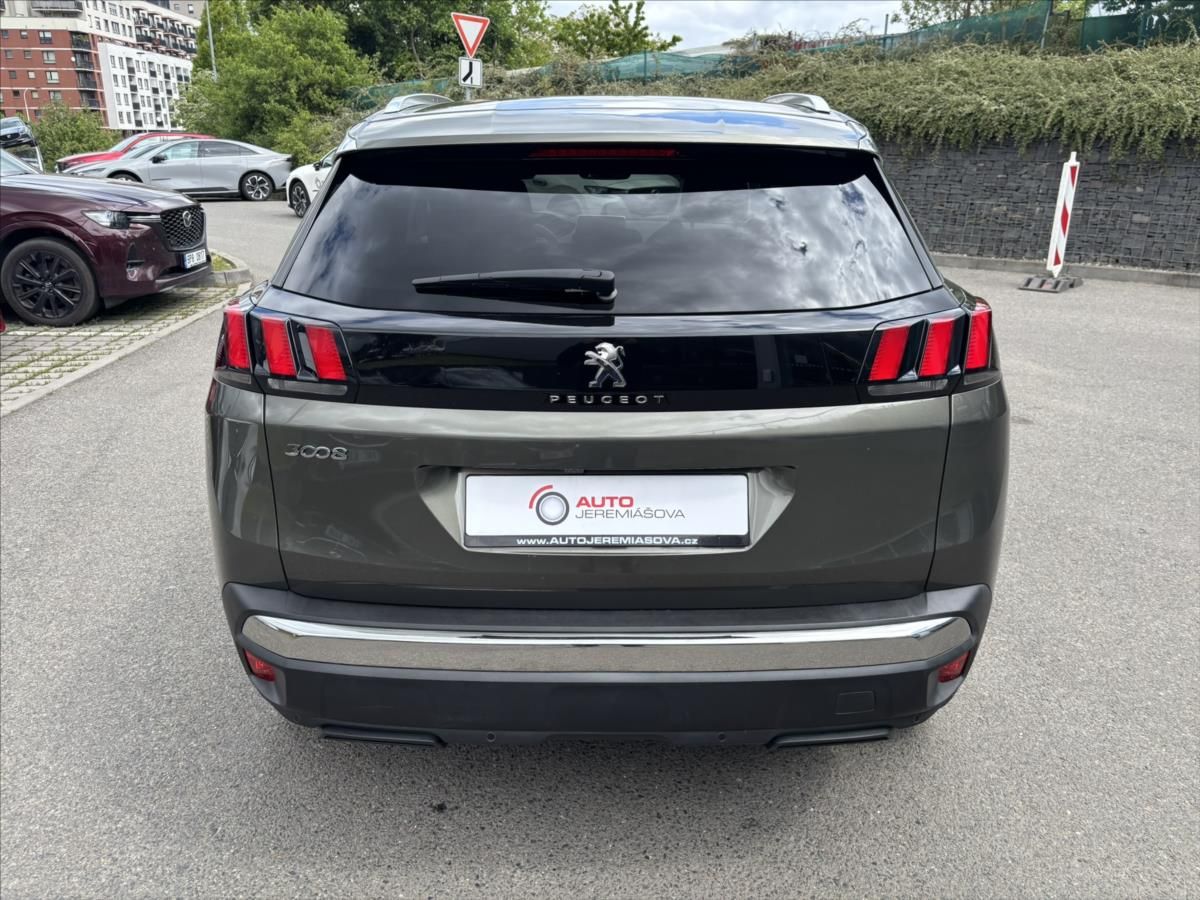 Peugeot 3008, 1,2 PT AT 1.ČR PLNÝ SERVIS - fotka 4