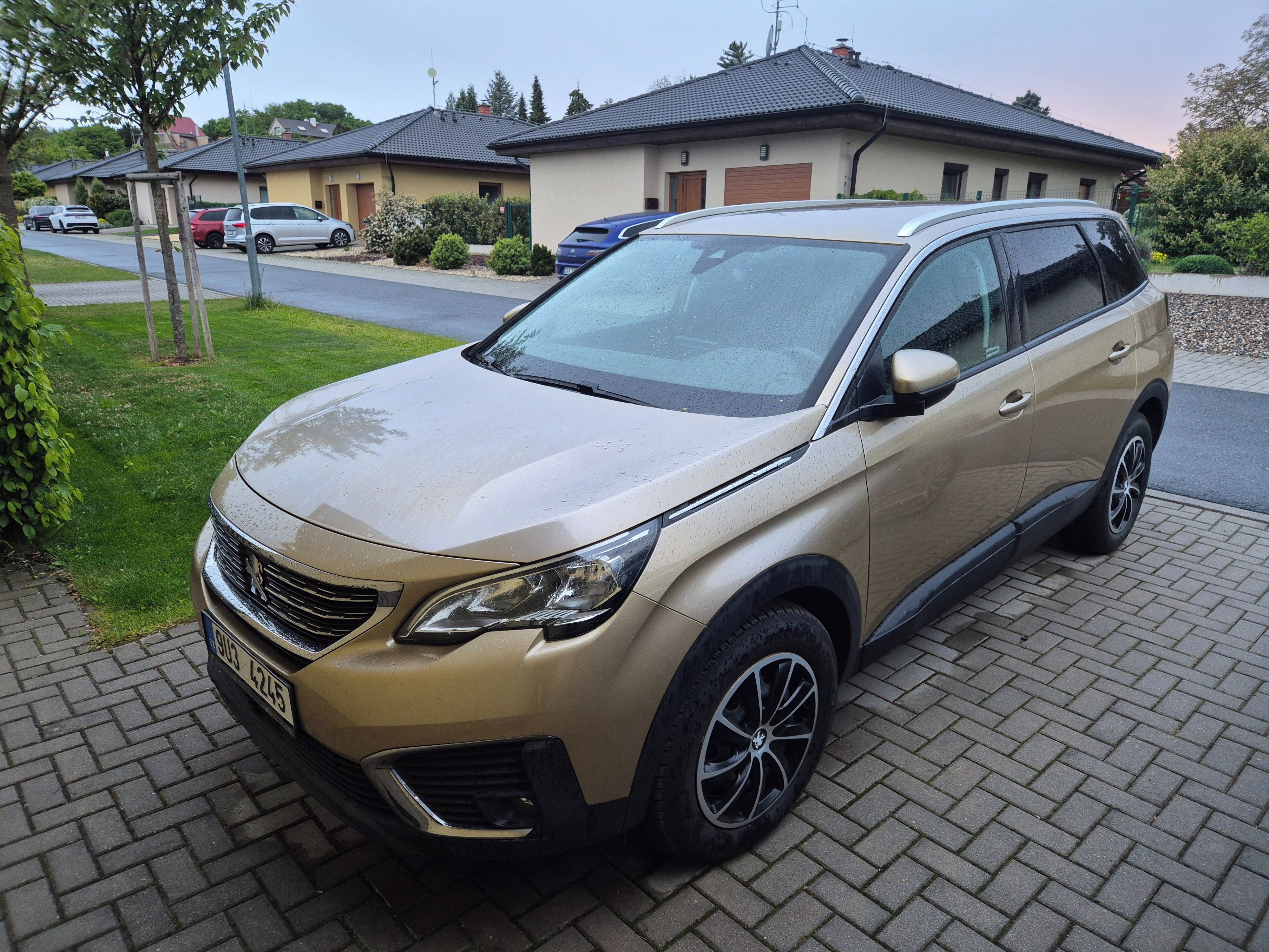 Peugeot 5008, 1.6 BlueHDi 120 S&S Manual