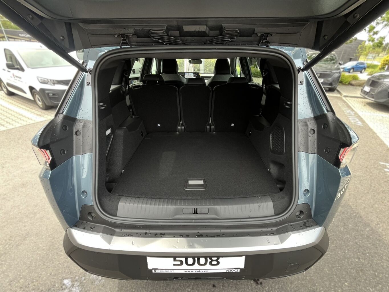 Peugeot 5008, GT Hybrid 145 e-DCS6 - fotka 5