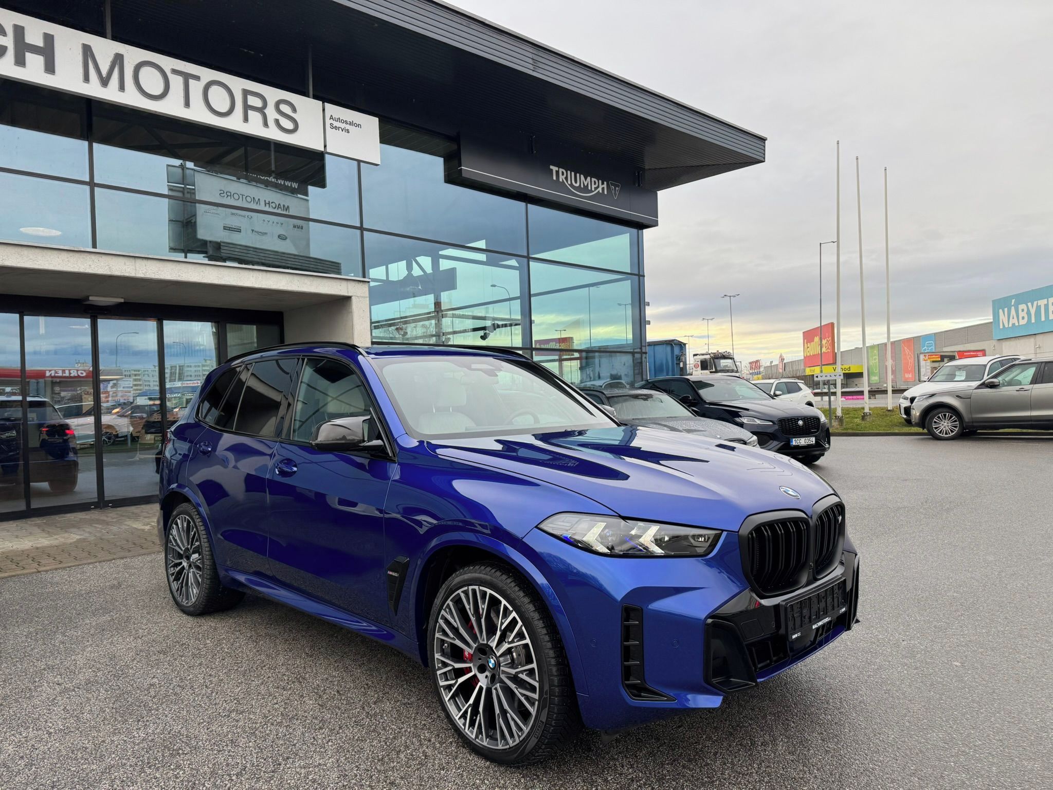 BMW X5, M60i xDrive MAX VÝBAVA TOP - fotka 2