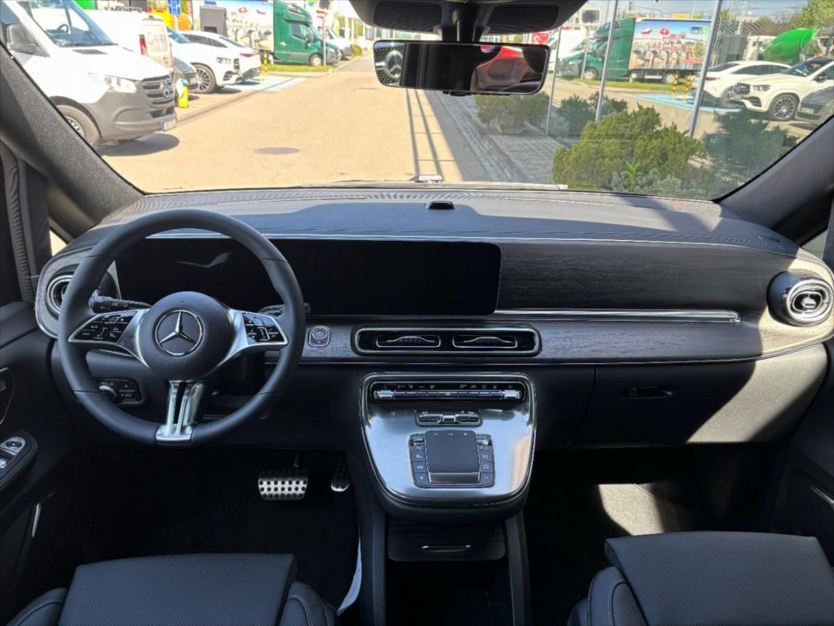 Mercedes-Benz Třídy V, 2,0 300 d / Exclusive / L / 4M - fotka 4