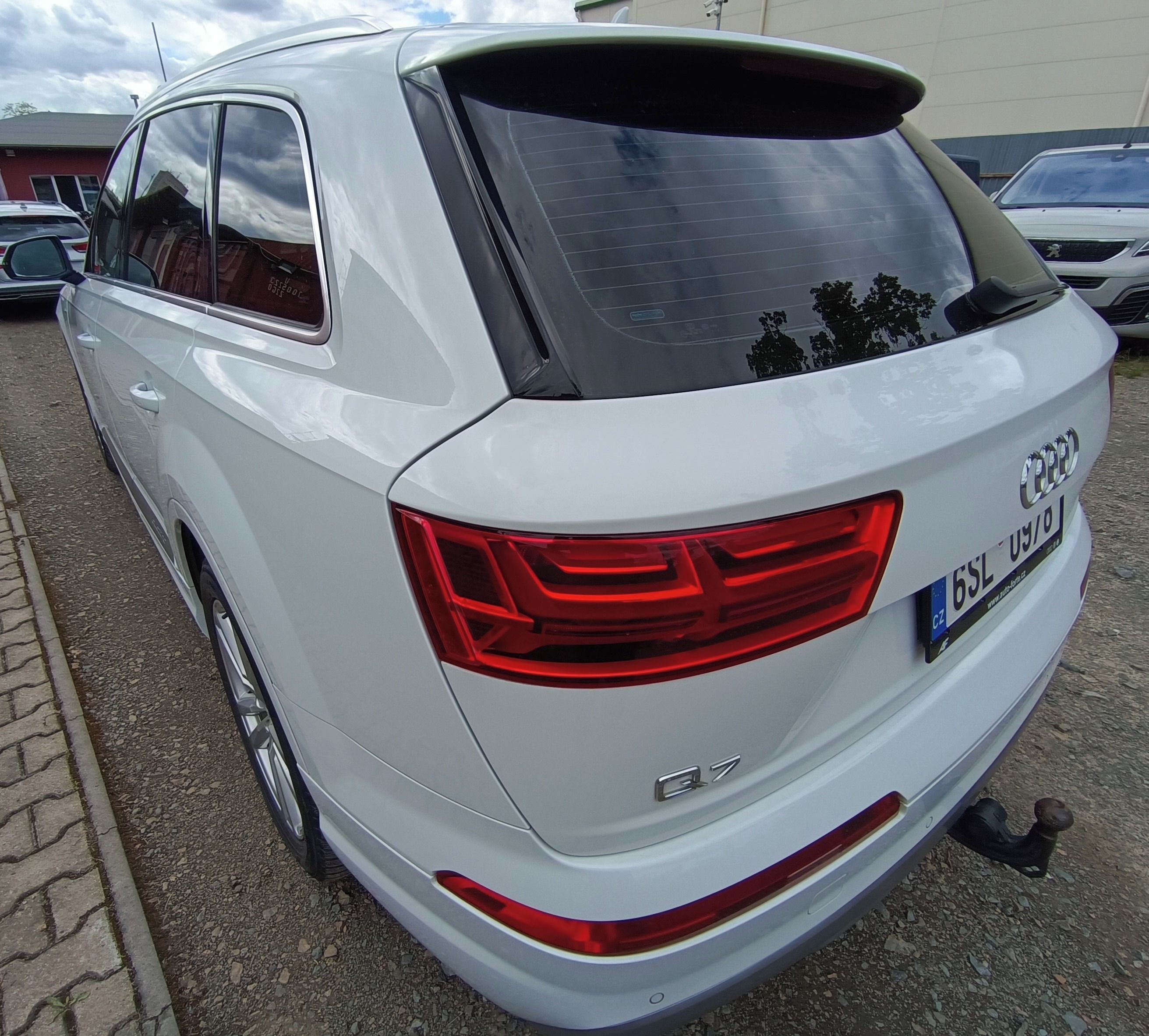 Audi Q7, S-line - fotka 5
