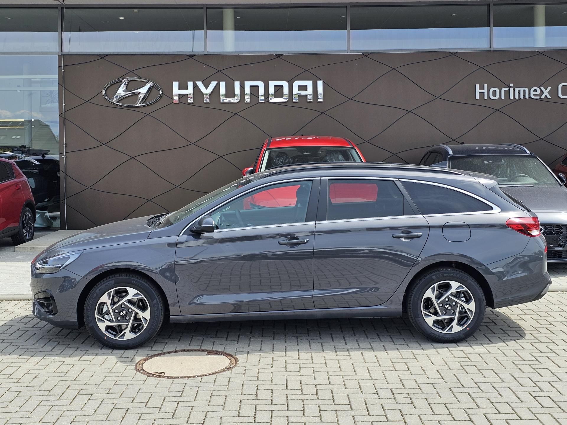 Hyundai i30, WG 1,6 T-GDI DCT GO CZECH - fotka 3