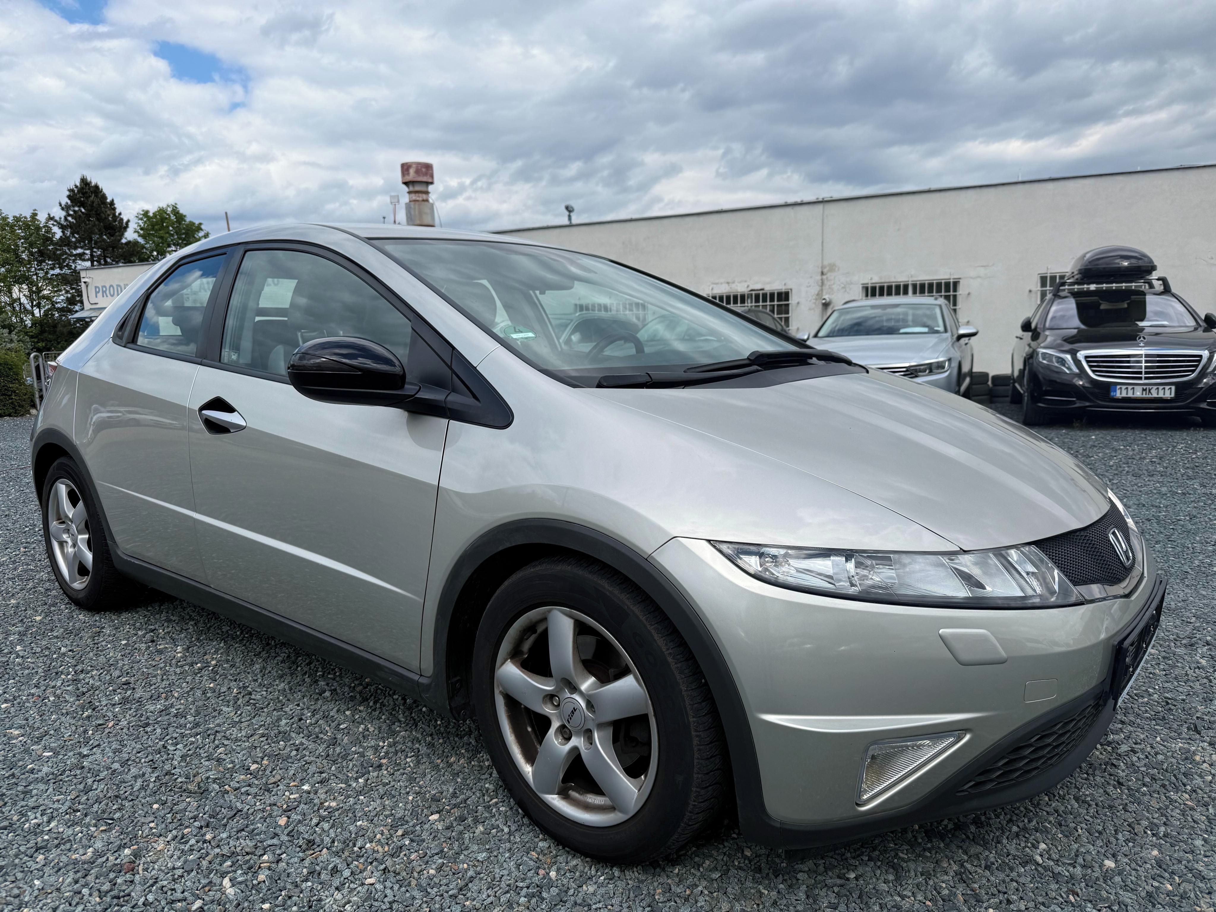 Honda Civic, 1.8 VTEC SPORT AUTOMAT
