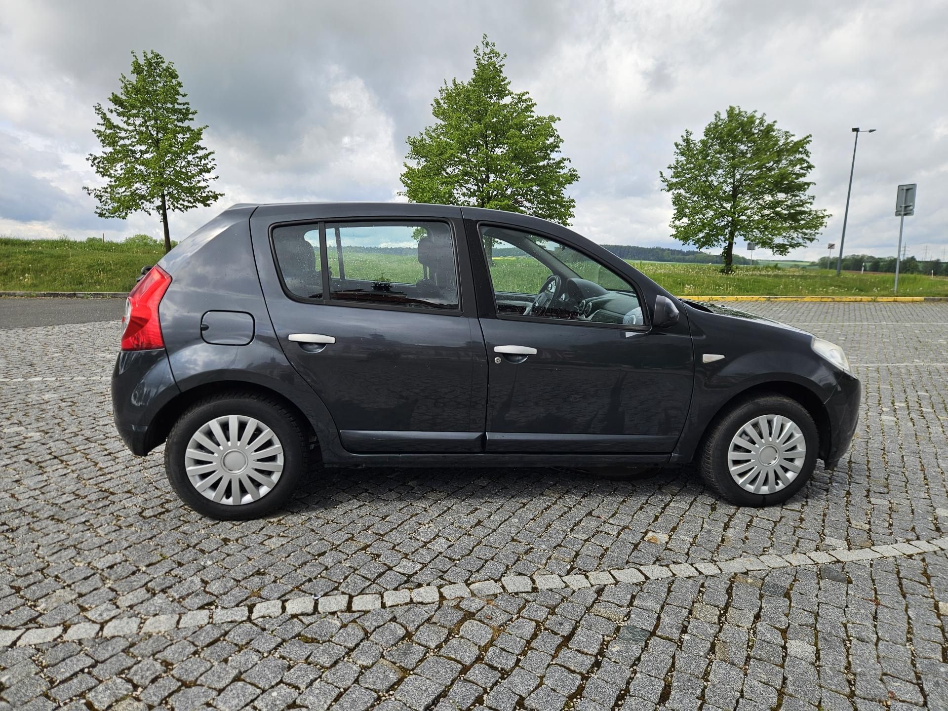 Dacia Sandero, 1.6 16v, PĚKNÝ STAV,  SPLÁTKY - fotka 6