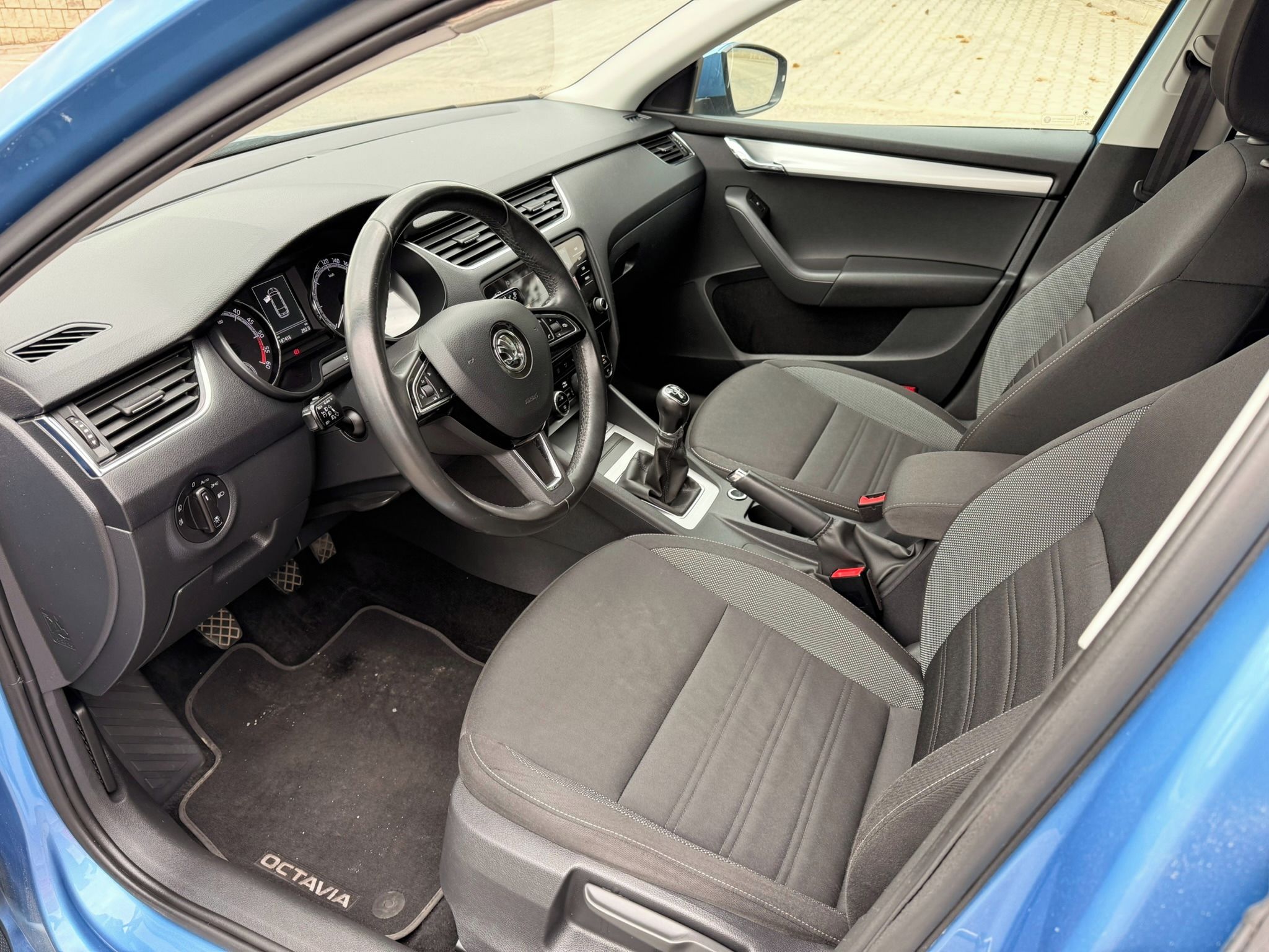 Škoda Octavia - fotka 6
