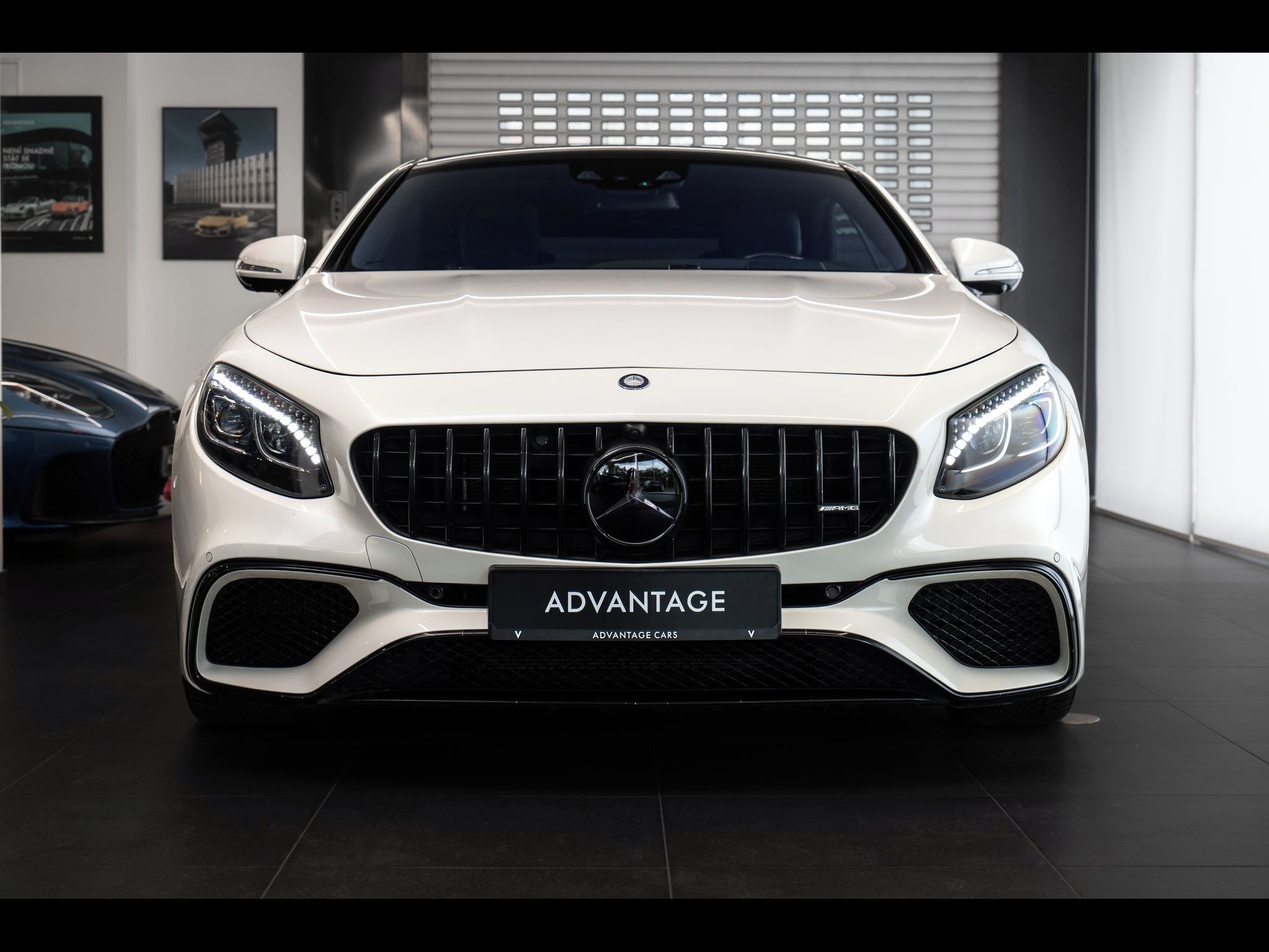 Mercedes-Benz Třídy S, 500 Coupé 4MATIC - fotka 2