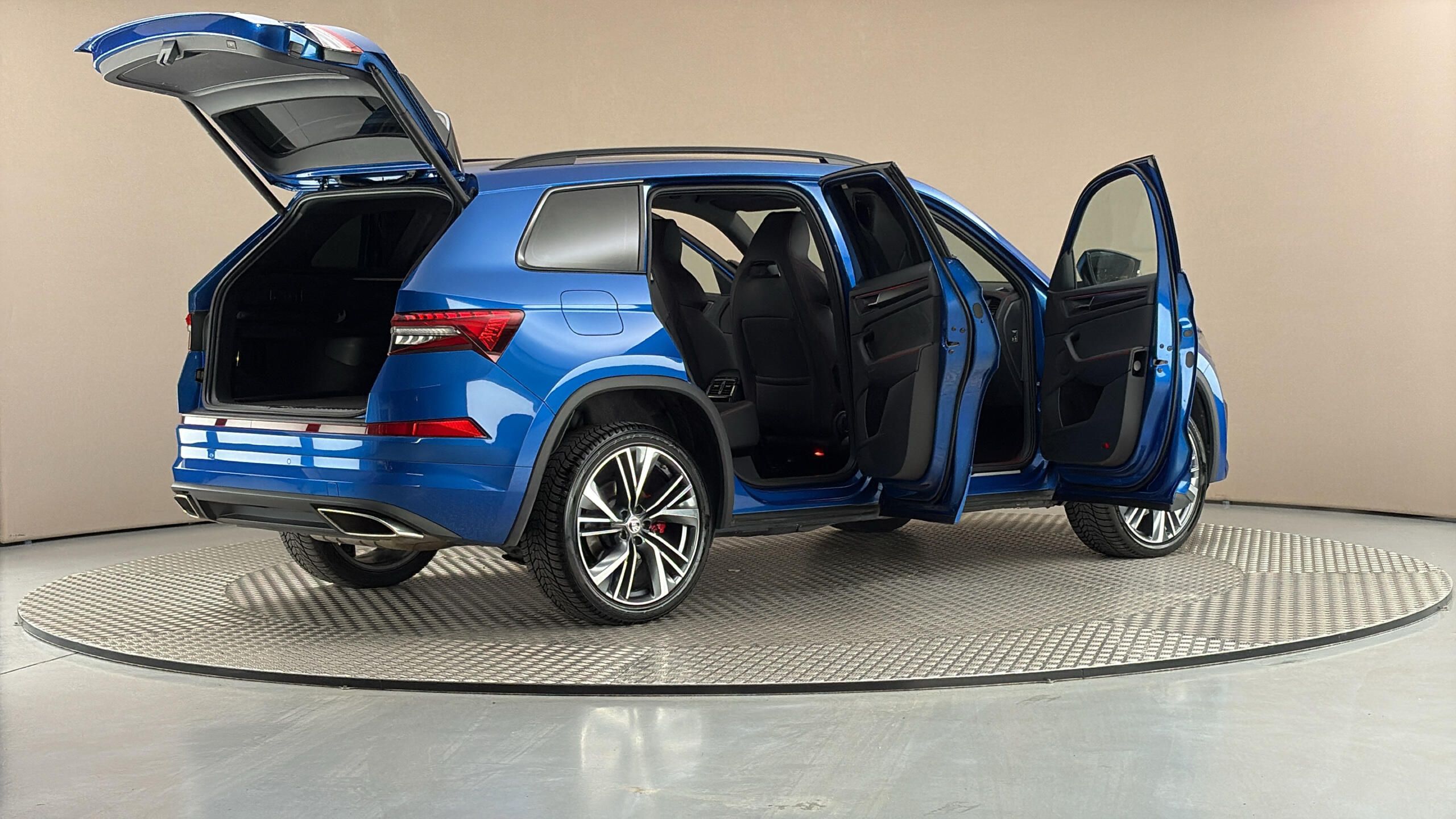 Škoda Kodiaq, 2.0 TSI DSG 4x4 RS - fotka 6