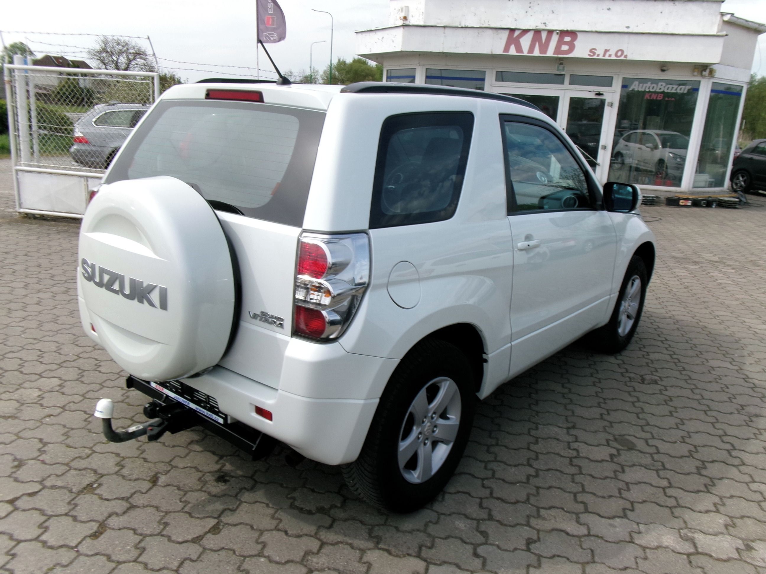 Suzuki Grand Vitara, 2.4i automat,serviska - fotka 5