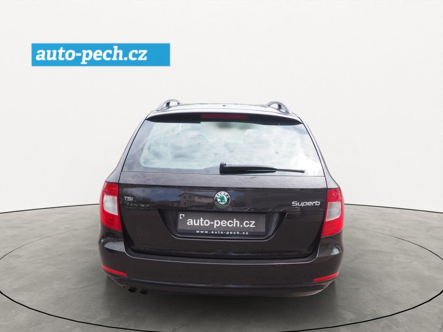 Škoda Superb, 1.4i, 92 kW, Ambiente - fotka 3