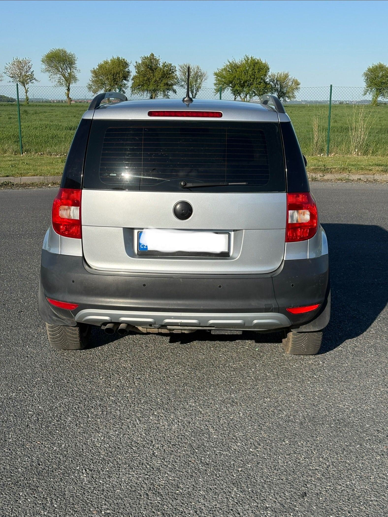 Škoda Yeti, 103 kW, 4x4, DSG, Experience - fotka 6