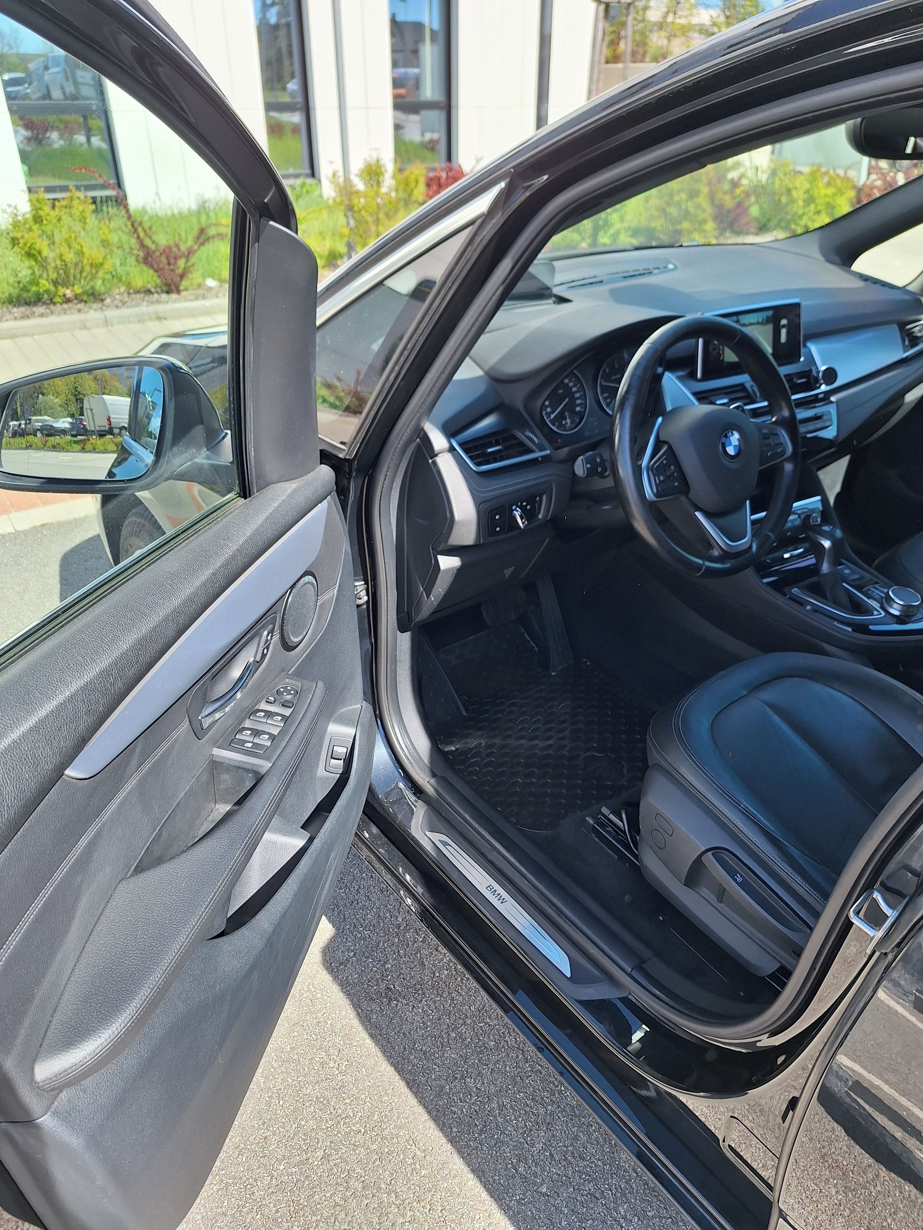 BMW Řada 2, 218d Gran Tourer, 7míst, tažné - fotka 5