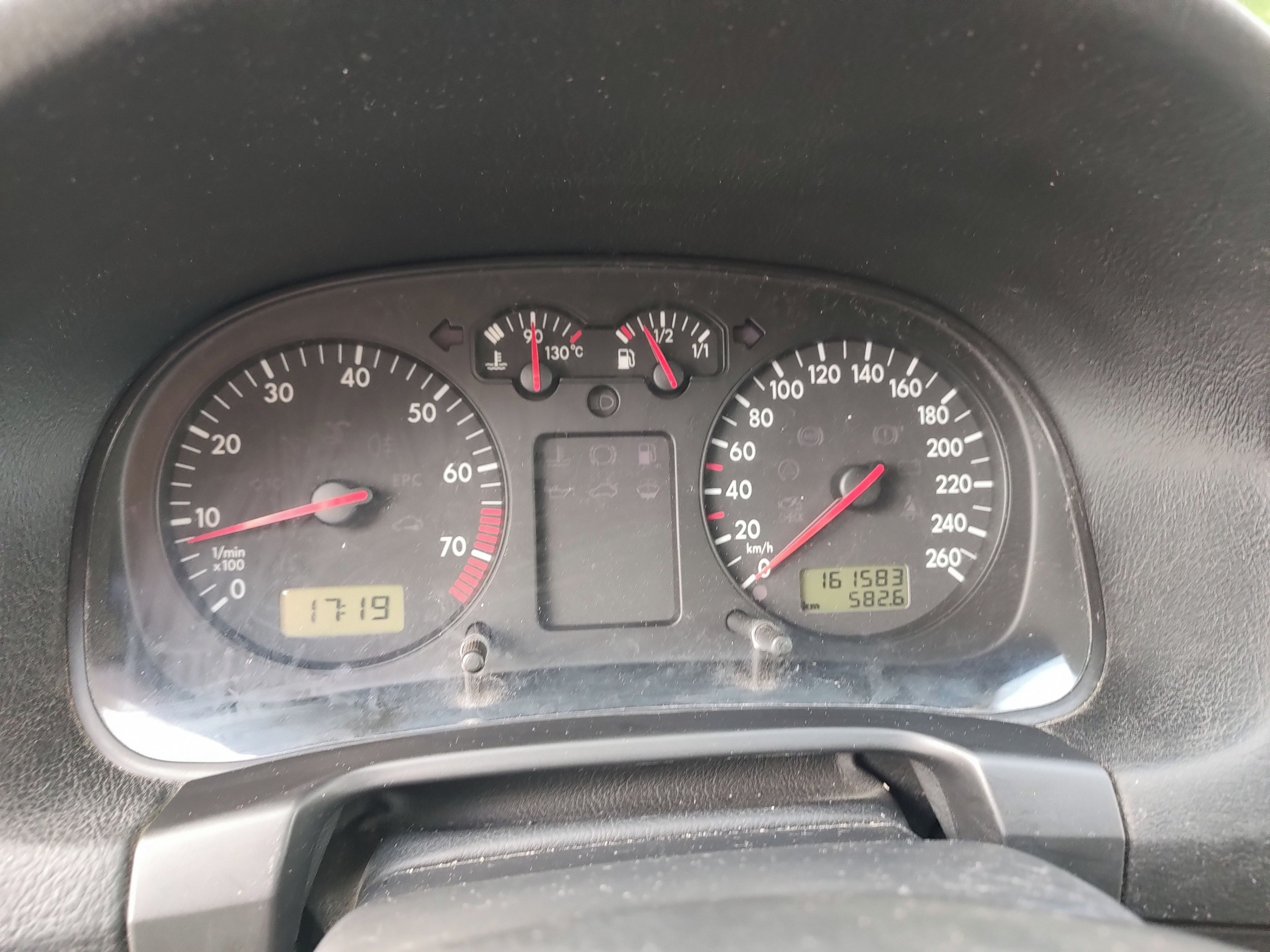 Volkswagen Golf, 1.6 i - fotka 6