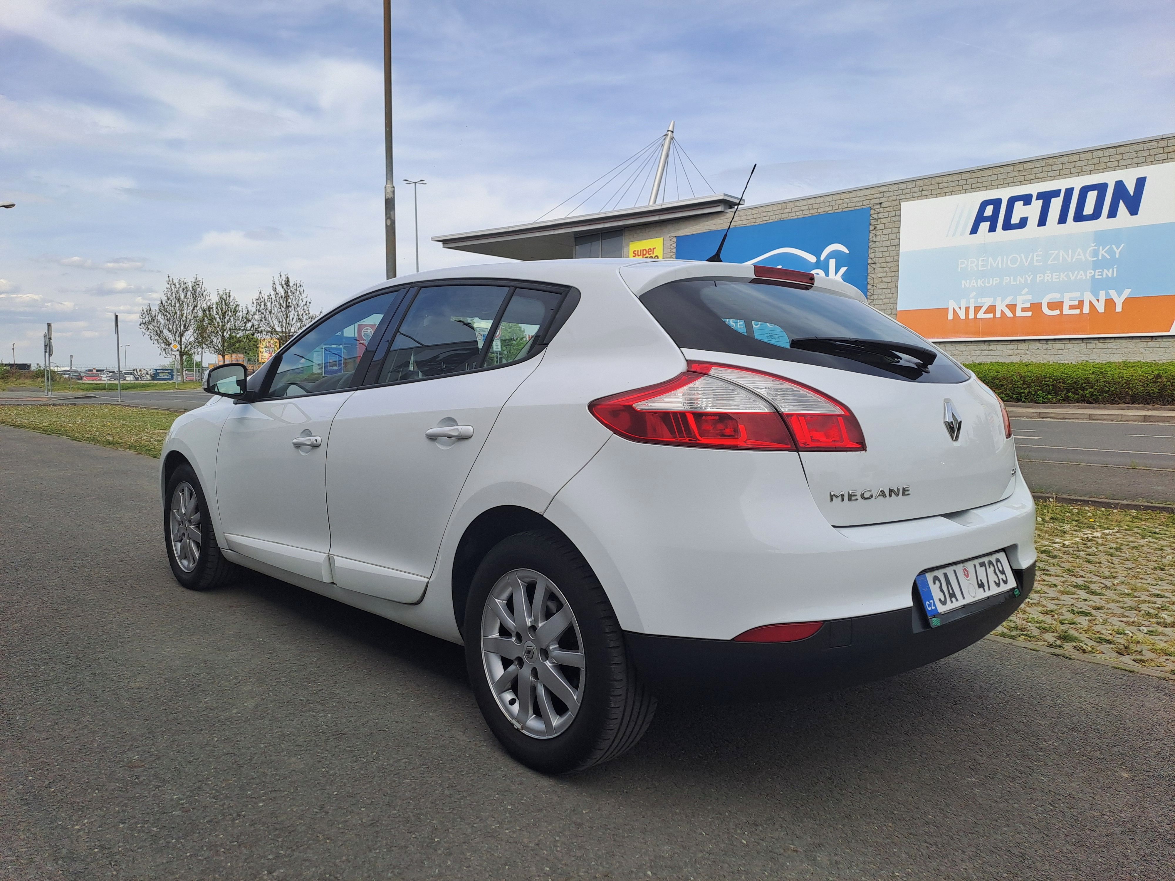 Renault Mégane, 1.5DCI 2.MAJ PĚKNÉ,SPOLEHLIVÉ - fotka 5