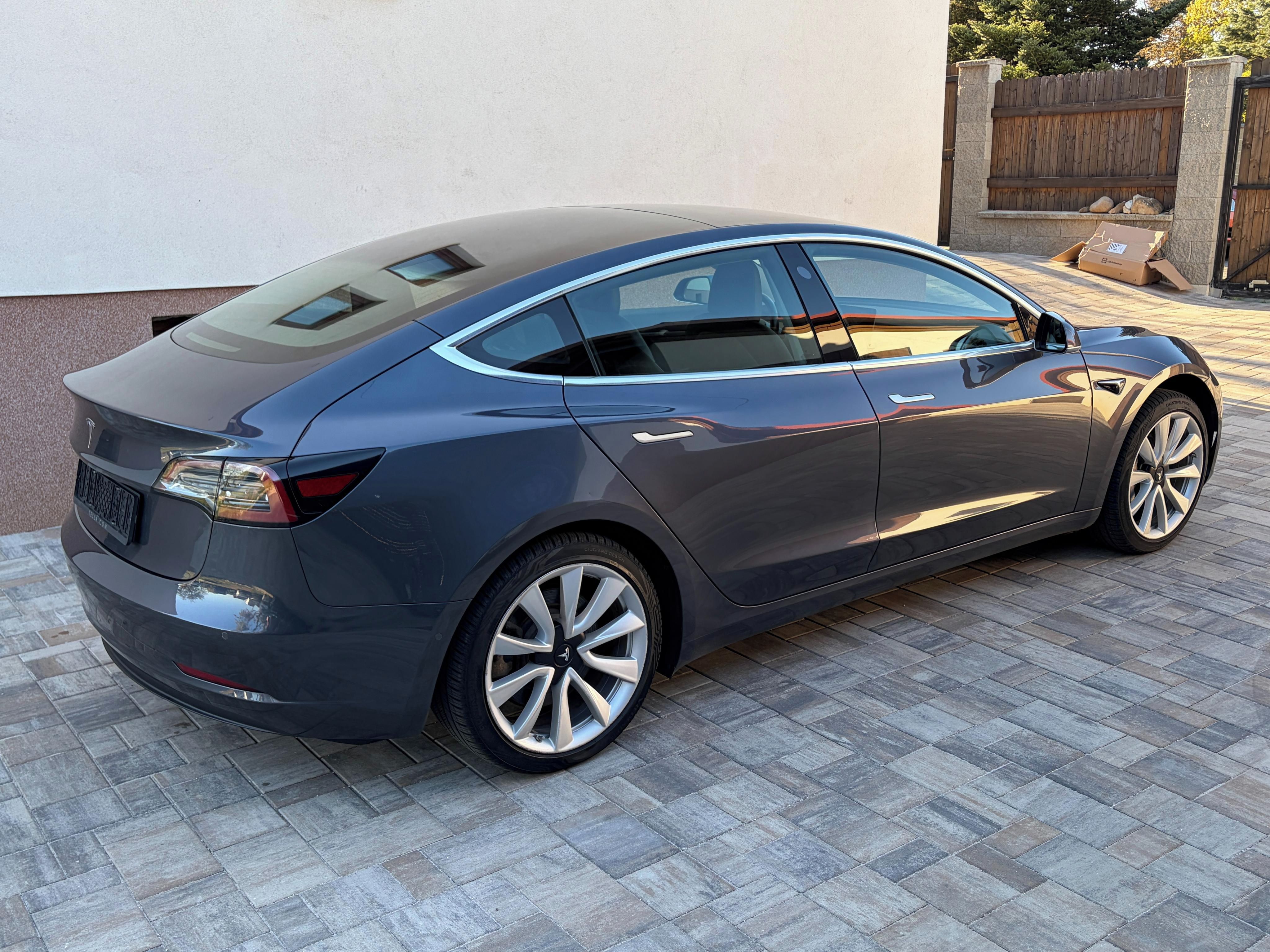 Tesla Model 3, SR + 60kwh, DPH, SOH 86% - fotka 3