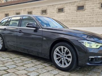 320D, Luxury výbava
