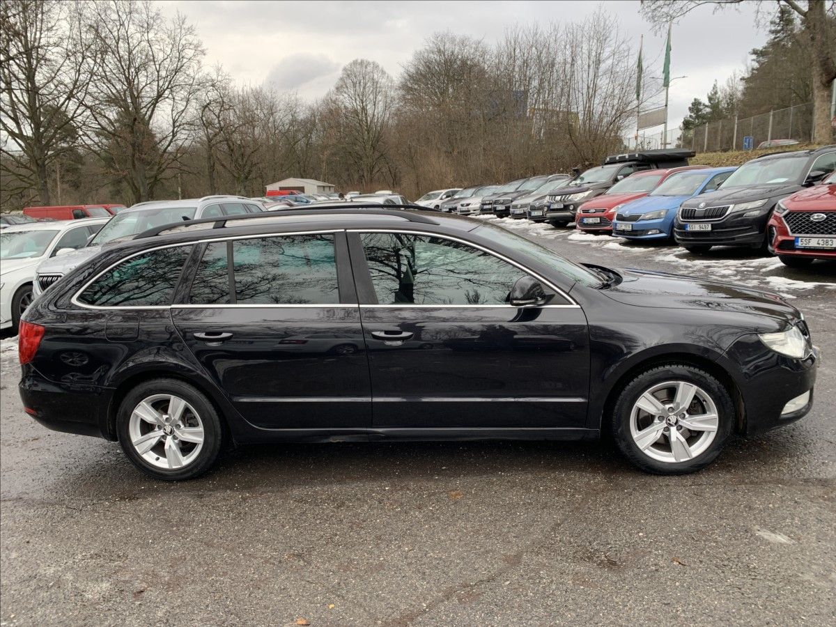 Škoda Superb, 1,6 TDI - fotka 4