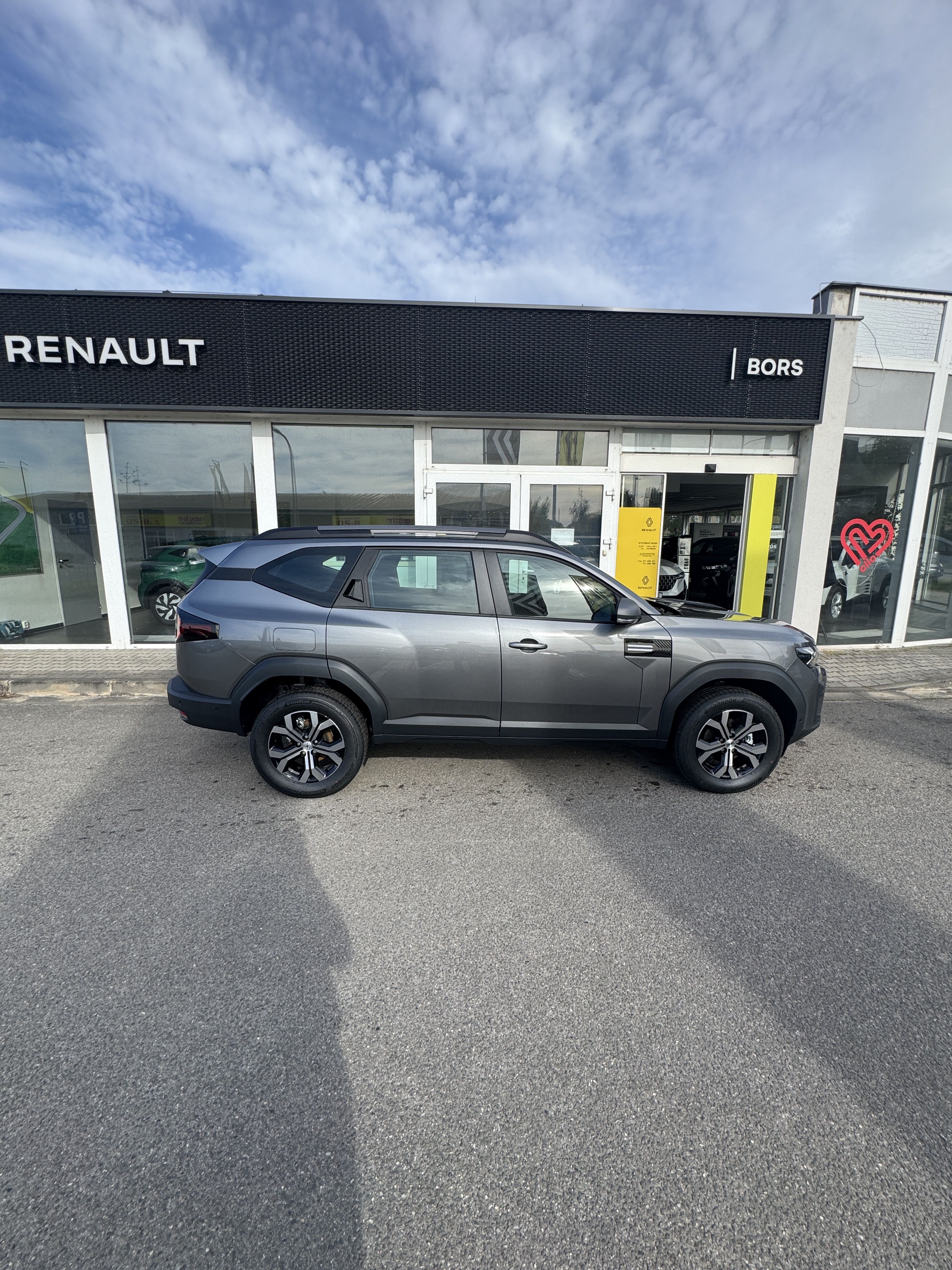 Dacia Bigster, Expression hybrid 155 - fotka 4