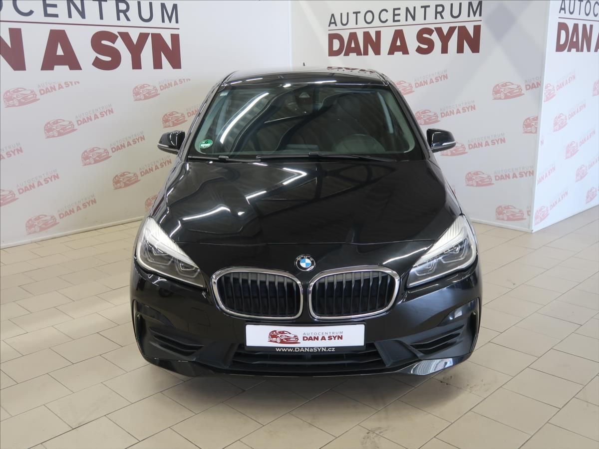 BMW Řada 2, 1,5 218i serv. historie, TOP - fotka 2