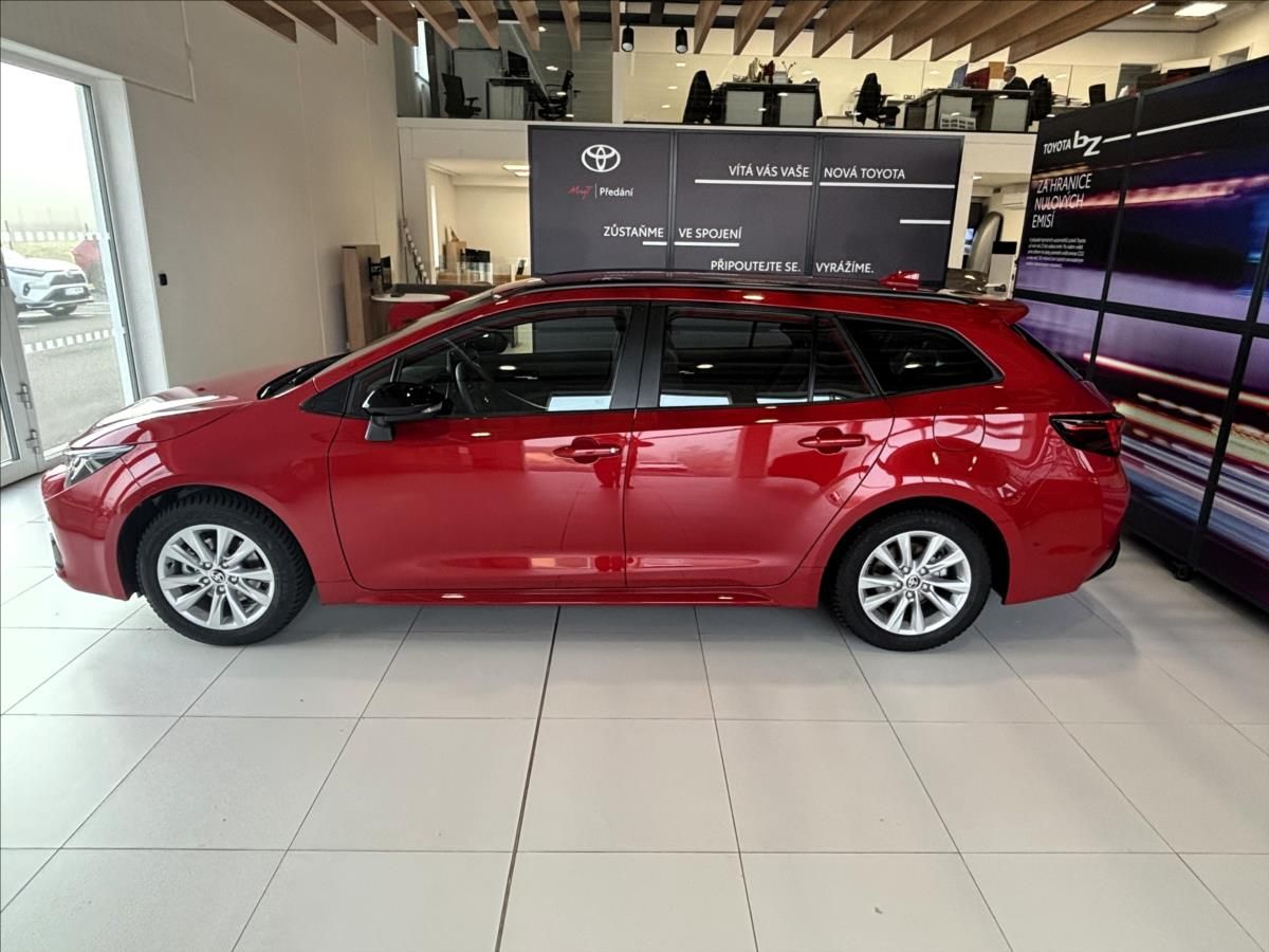 Toyota Corolla, 1,8   TS Comfort Tech HEV - fotka 4