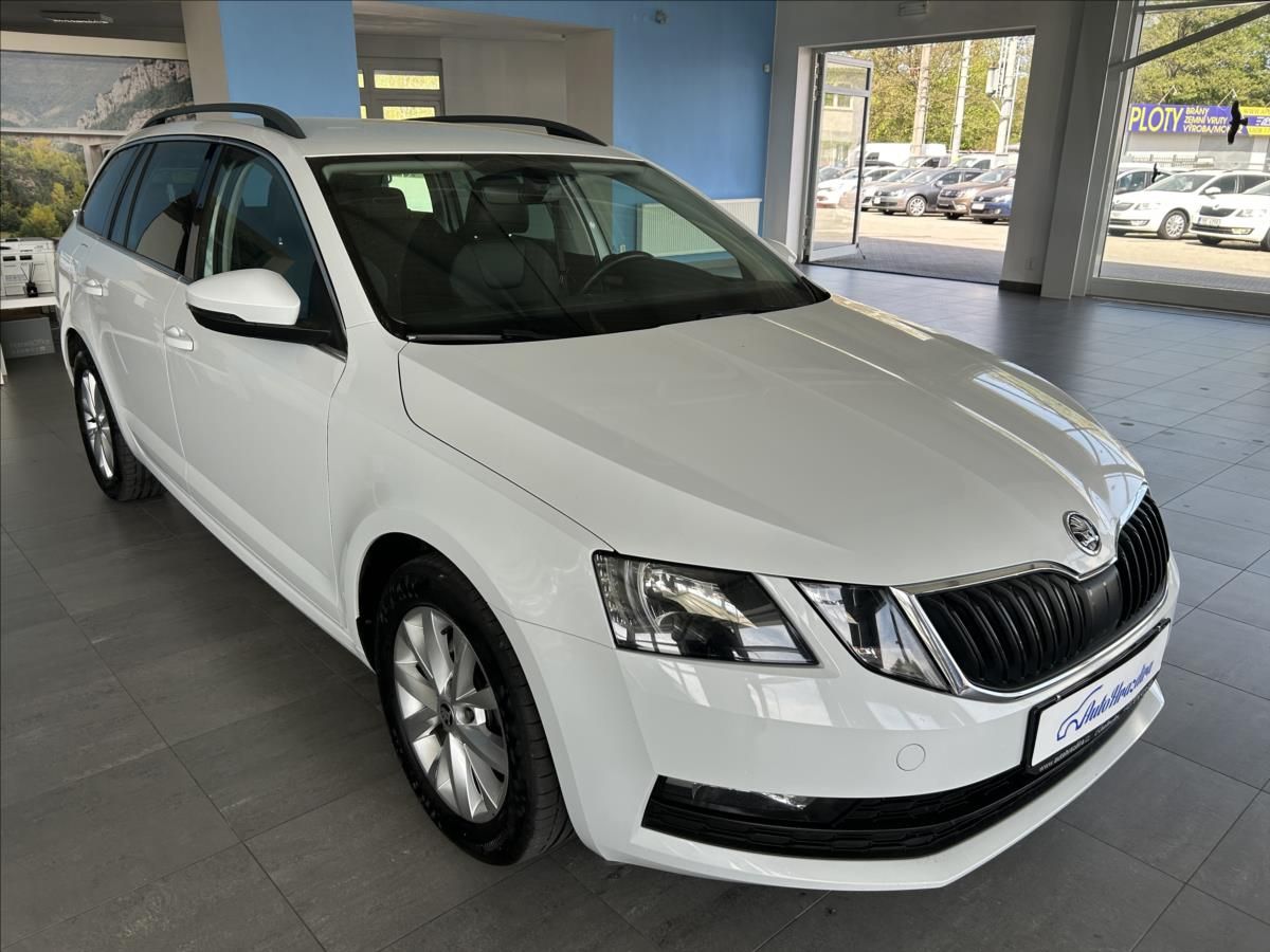Škoda Octavia, 1,0 TSI 85kW,TAŽNÉ,NAVIGACE