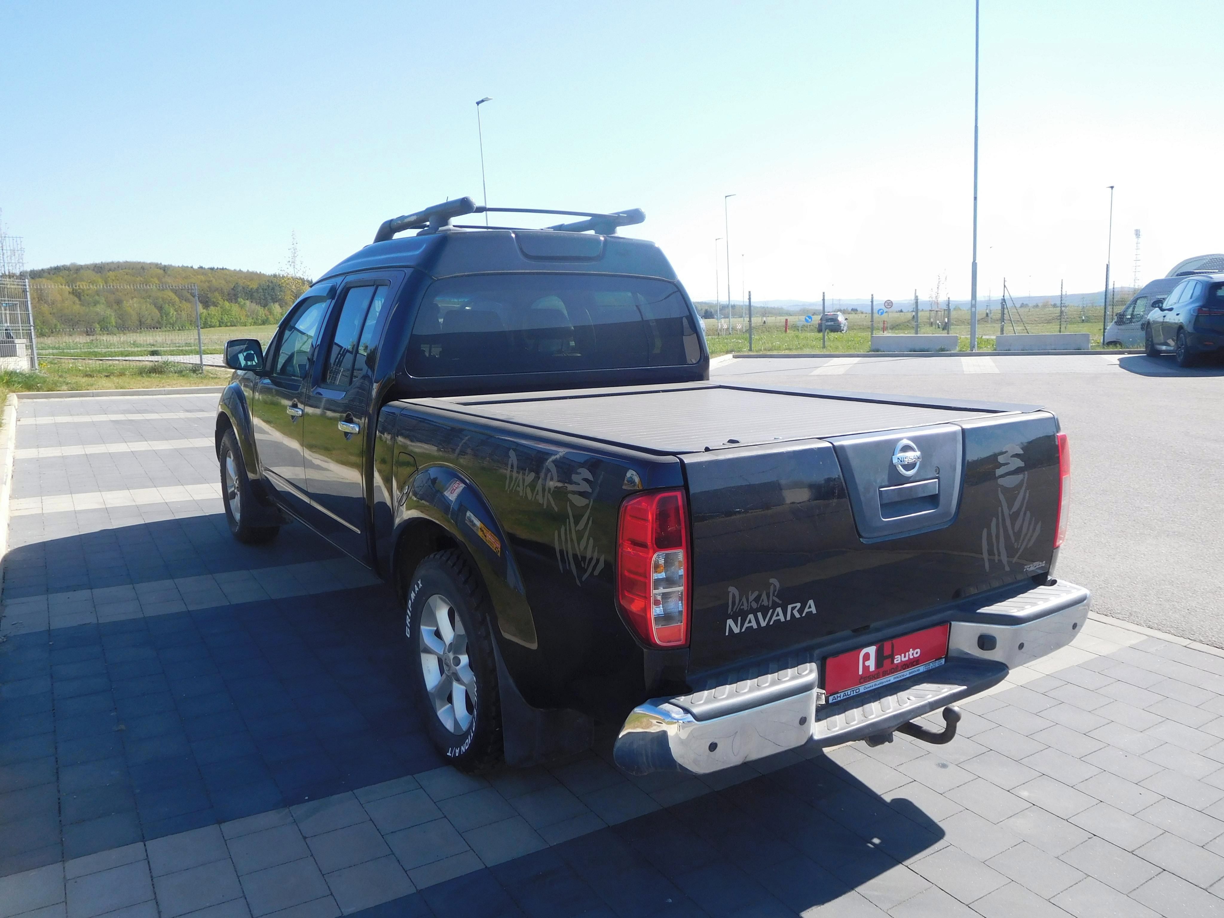 Nissan Navara, 2.5 DCi 4WD Dakar, 126 kW, 4X4 - fotka 4