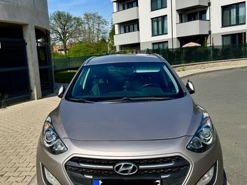 Hyundai, i30 1.6