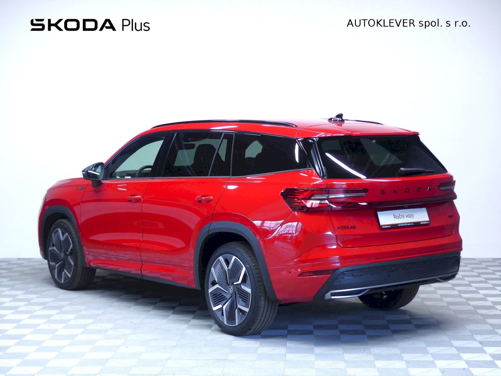 Škoda Kodiaq, SportLine DSG 4x4 2.0TDI 142kW - fotka 6