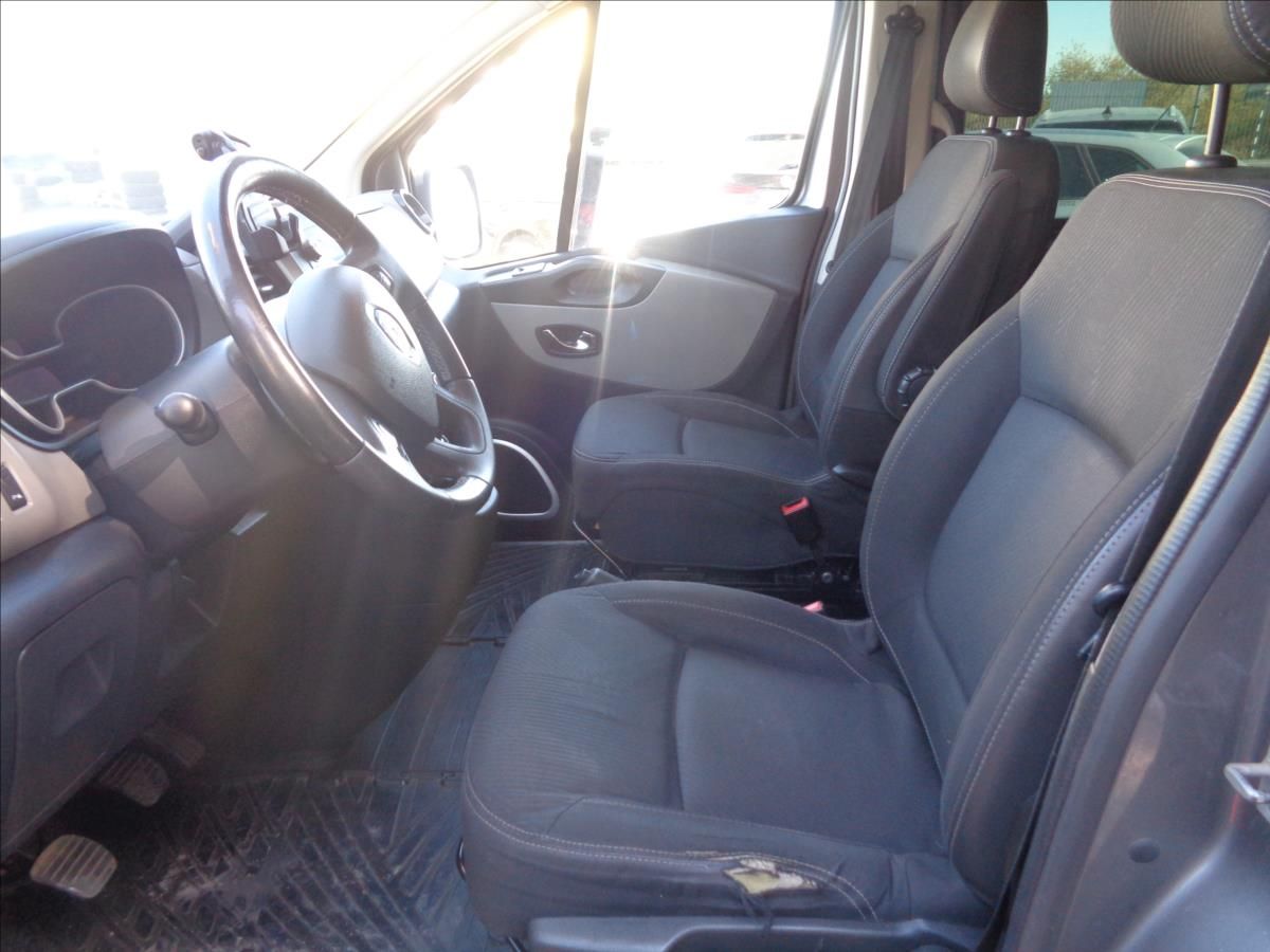 Renault Trafic, 1,6tdi  8 míst - fotka 5