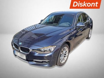318 d, Navi