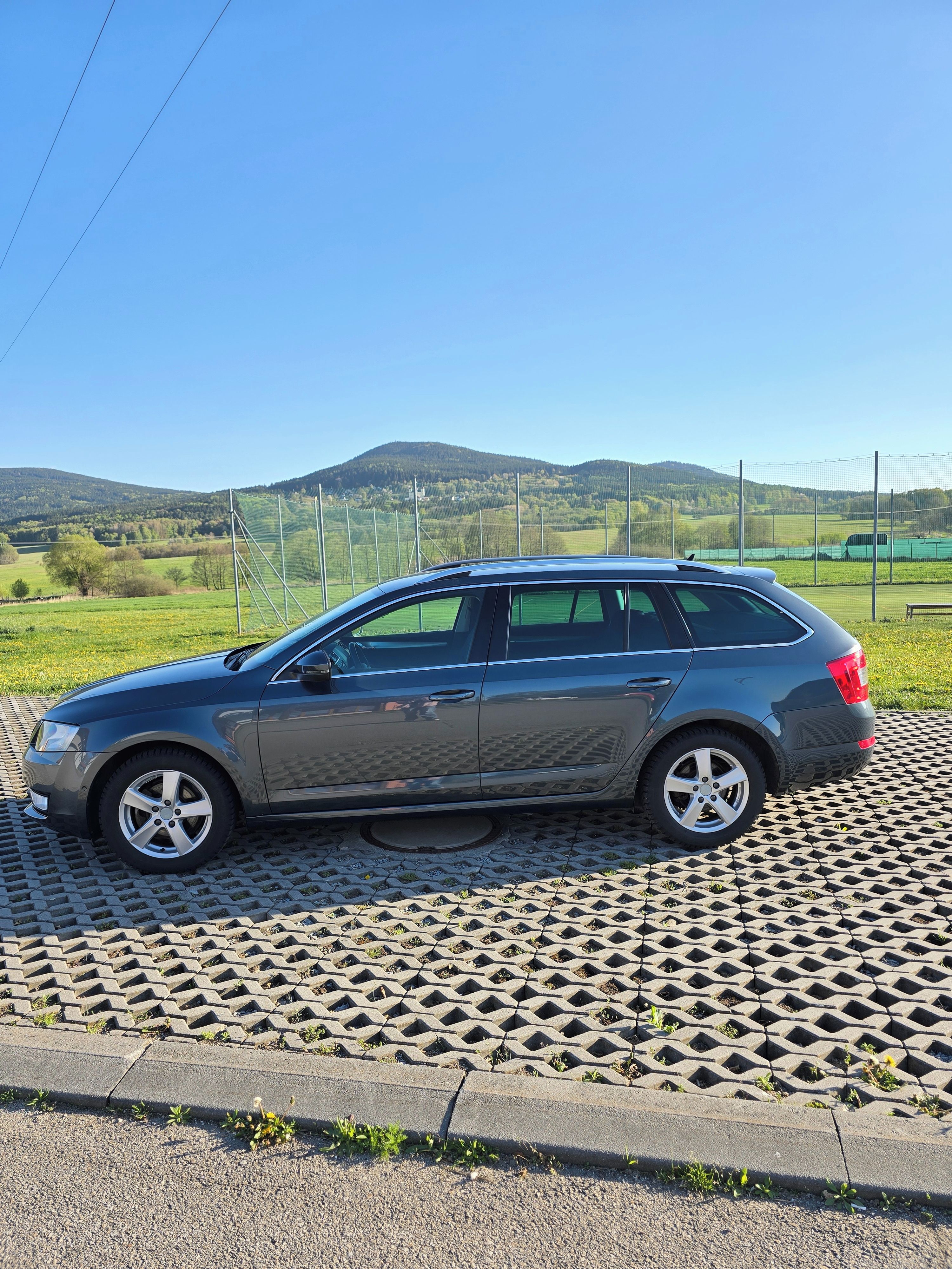 Škoda Octavia, 1.4 TSI Elegance G-TEC CNG - fotka 3