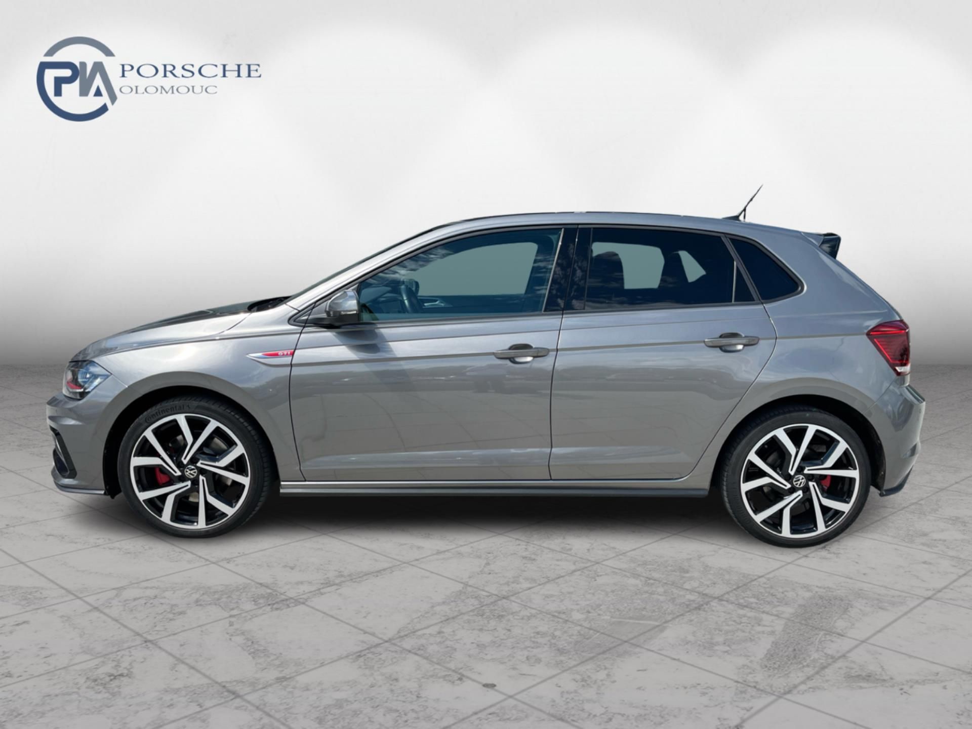 Volkswagen Polo, GTI 2.0 TSI 152 kW DSG - fotka 4