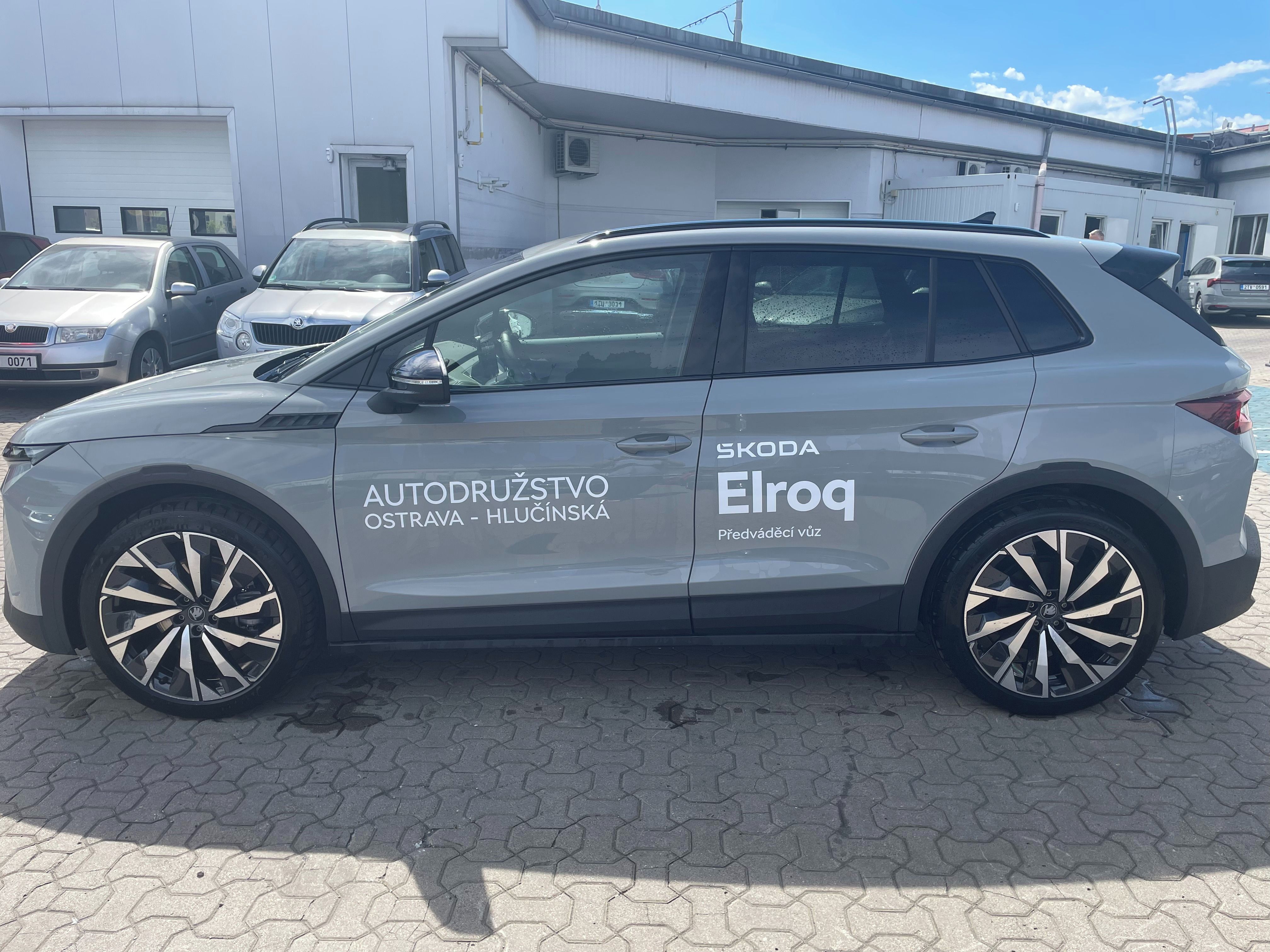 Škoda Elroq, Elroq Sportline IV 60. 150kW - fotka 4