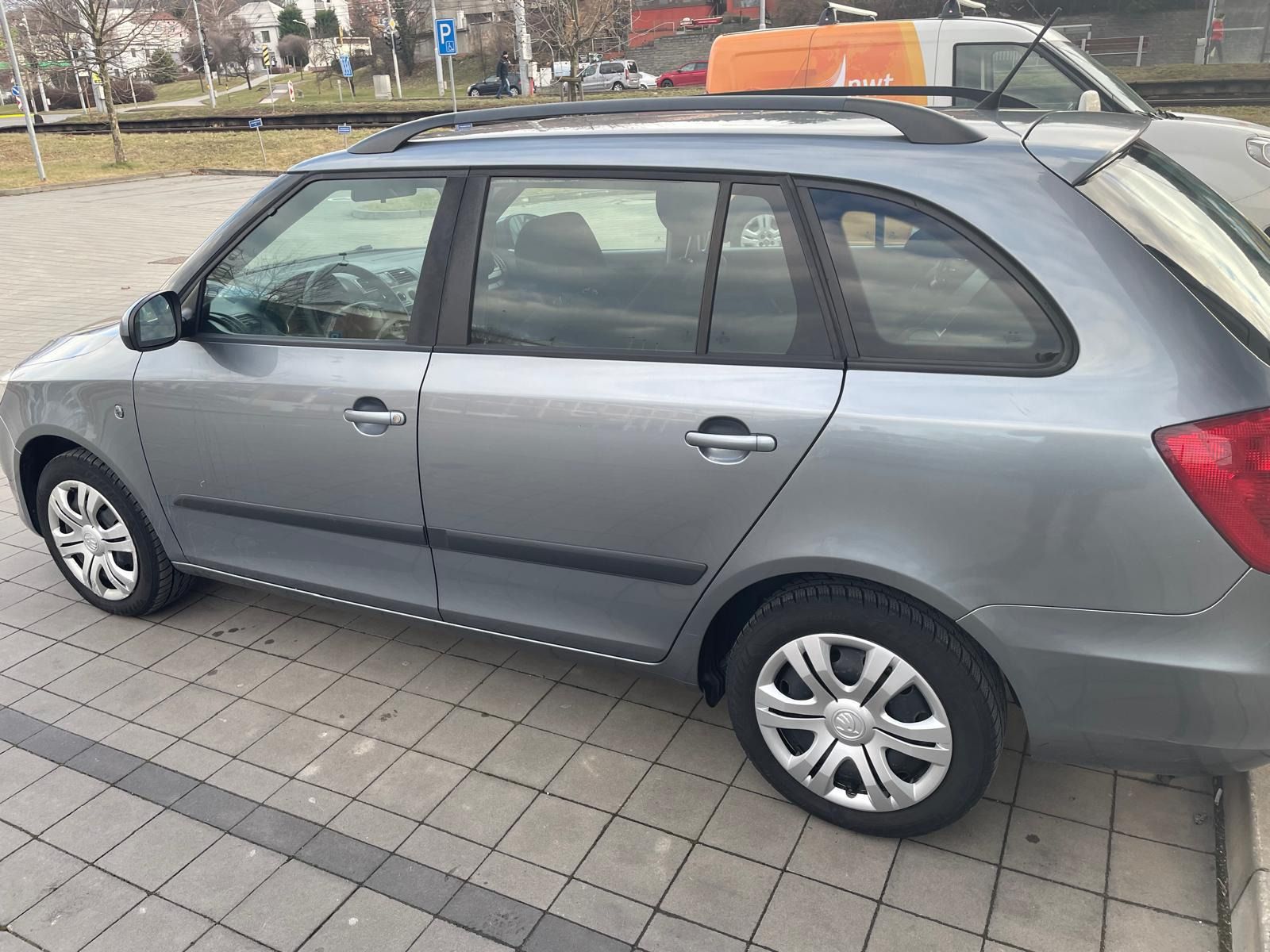Škoda Fabia, Škoda Fabia 1.6 TDI, 66 kW - fotka 4