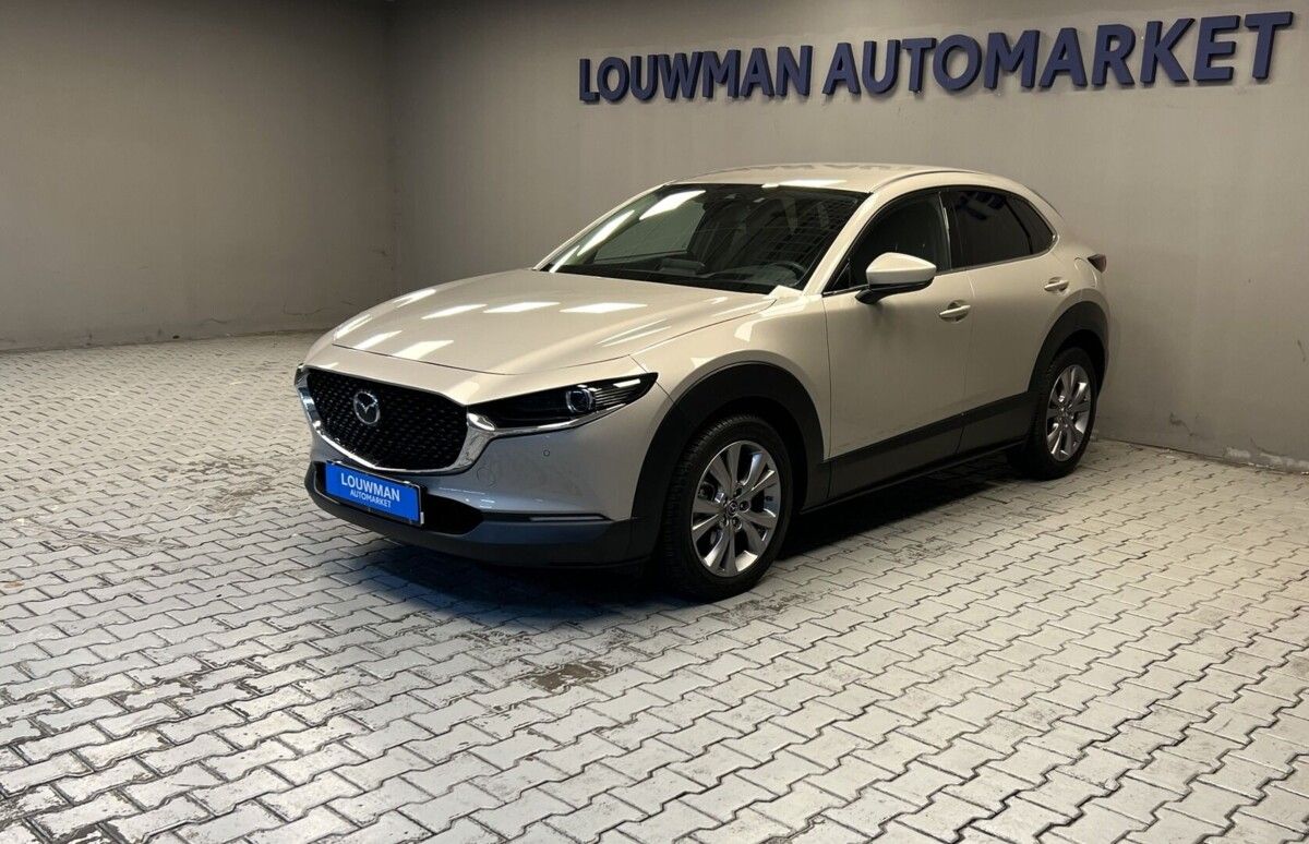 Mazda CX-30, e-Skyactiv HOMURA