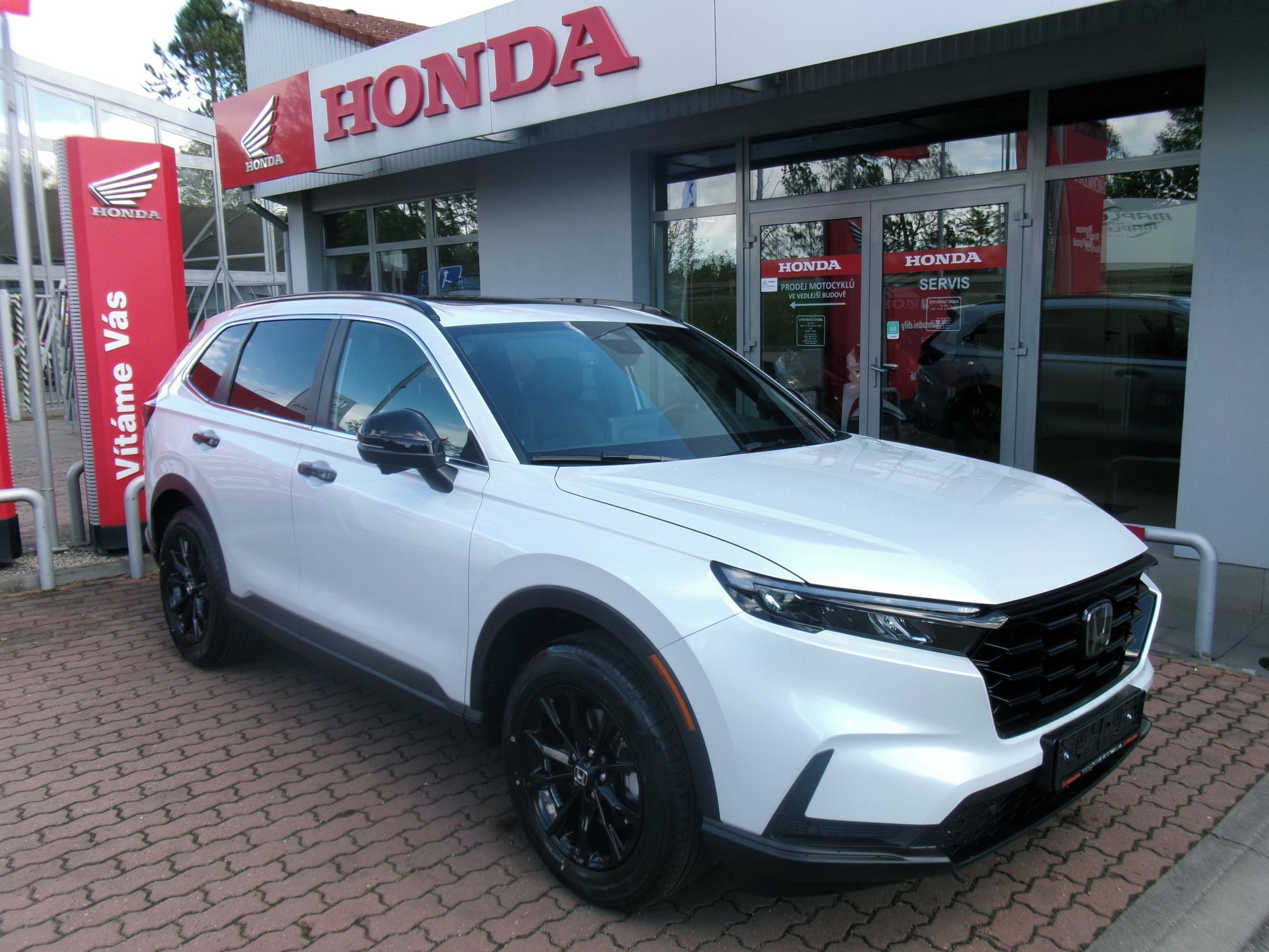 Honda CR-V, 2.0e:HEV 4x4 ELEGANCE PLUS 26 - fotka 5