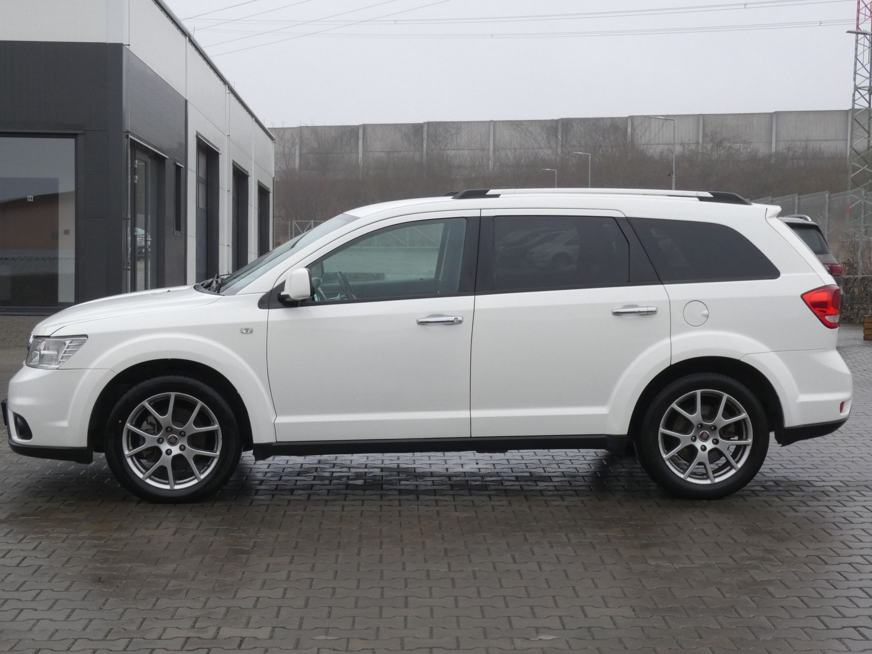 Fiat Freemont, 2.0 MJT NOVÁ SPOJKA+ROZVODY - fotka 5