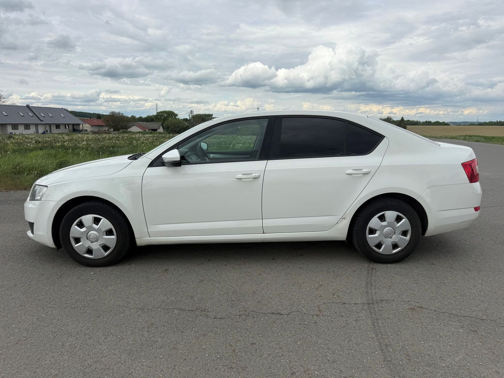 Škoda Octavia - fotka 2