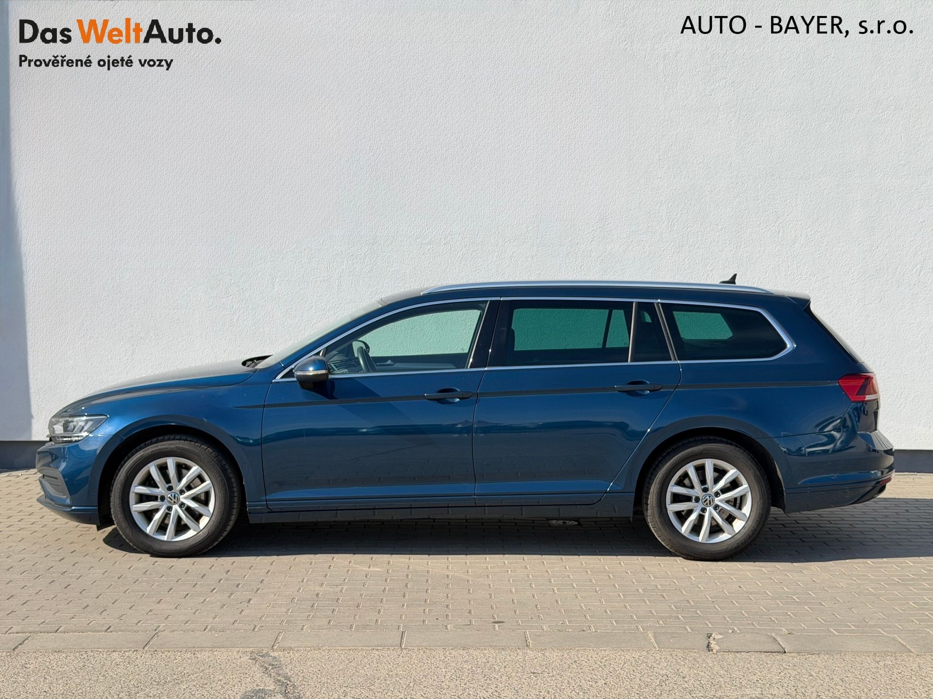 Volkswagen Passat, 2.0TDi 110kW Business - fotka 3