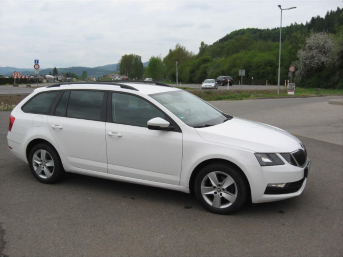 Škoda Octavia, 1,4 TSi 110 kW - fotka 4
