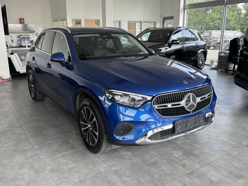 220d 4MATIC LED AVANTGARDE