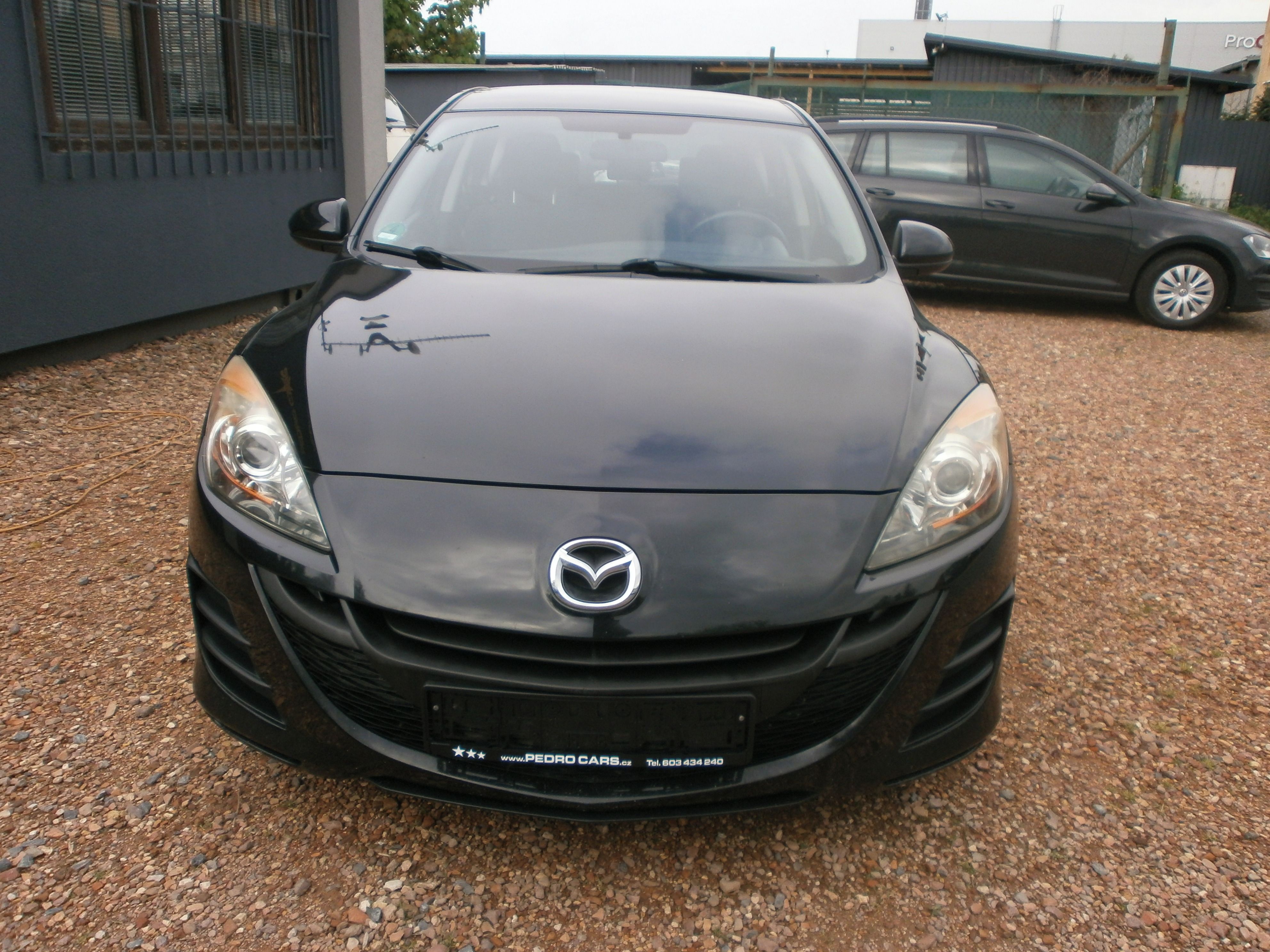Mazda 3, 1.6i16v-aut.klima,servis.kniha - fotka 3