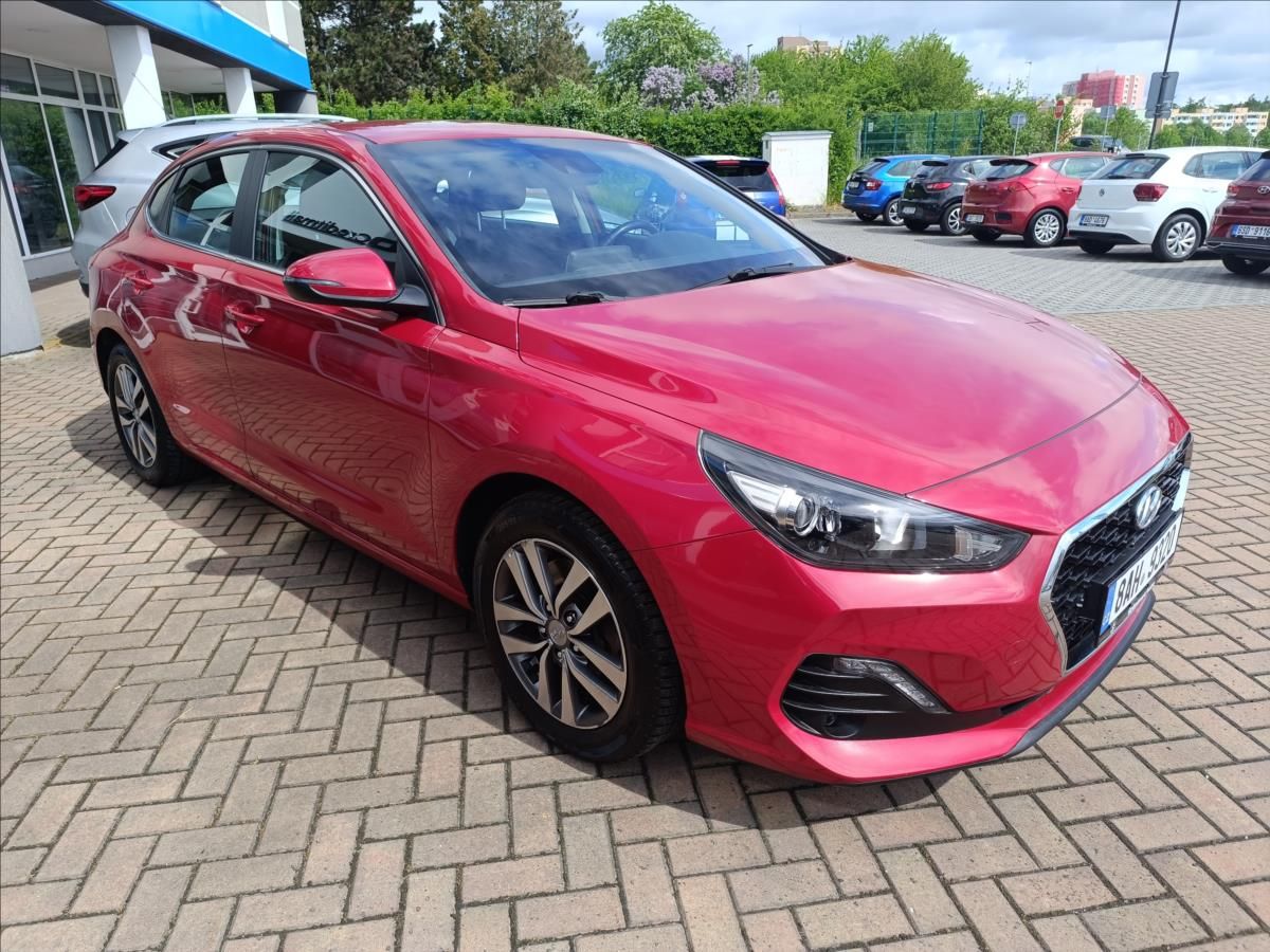 Hyundai i30, 1,0 T-GDi komfort - fotka 4