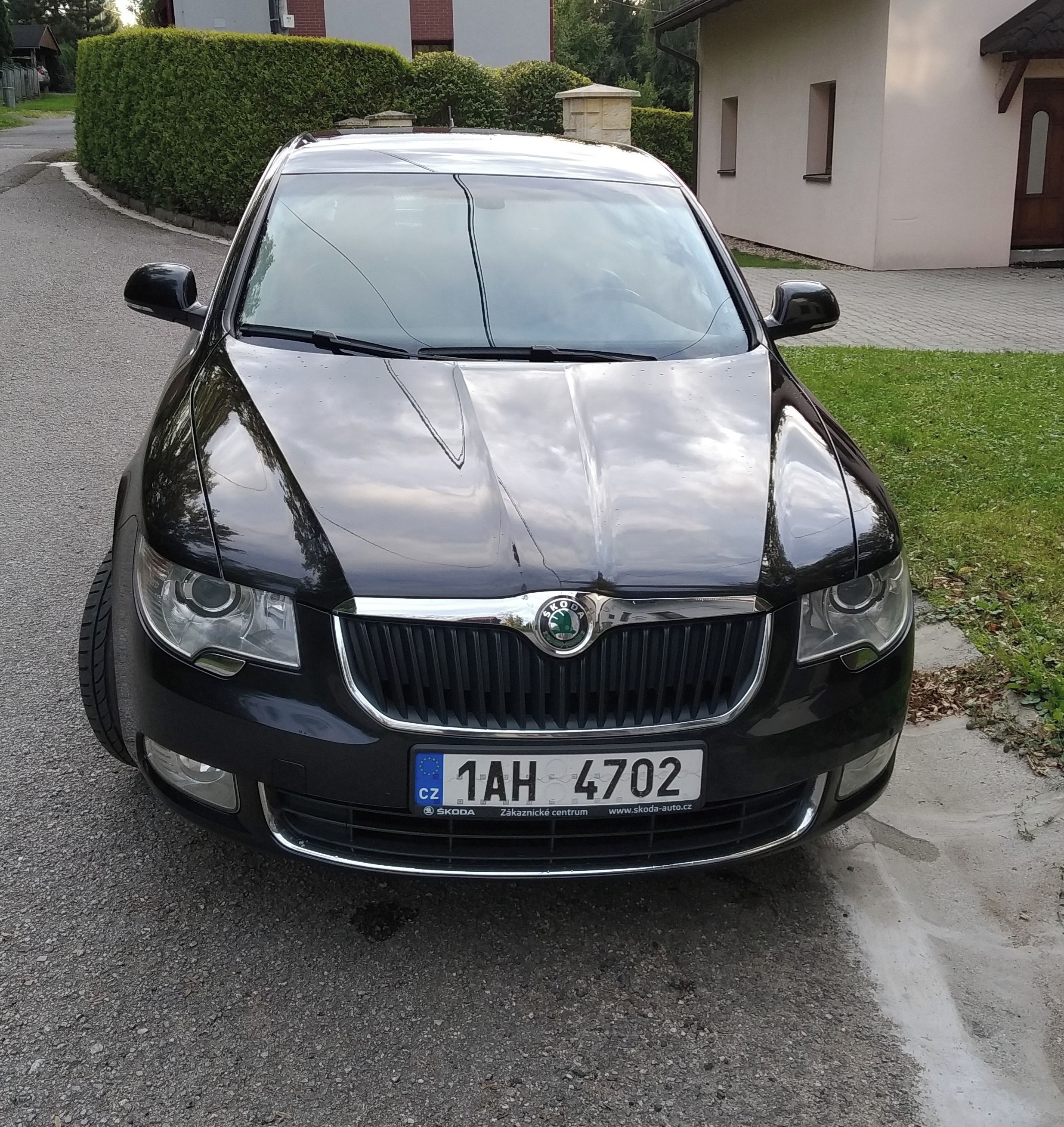 Škoda Superb - fotka 2